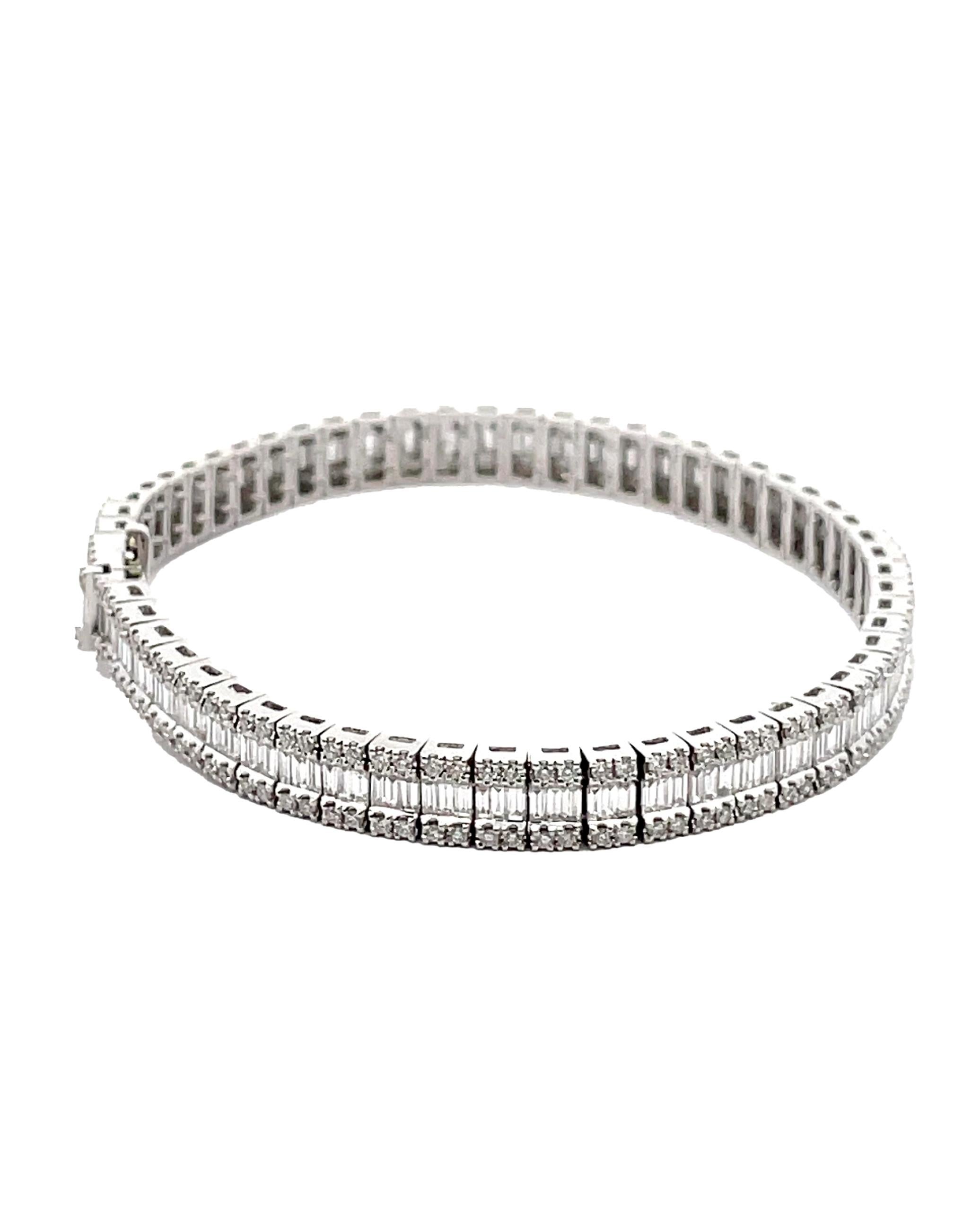 Contemporary 14K White Gold Baguette and Round Diamond Tennis Bracelet For Sale