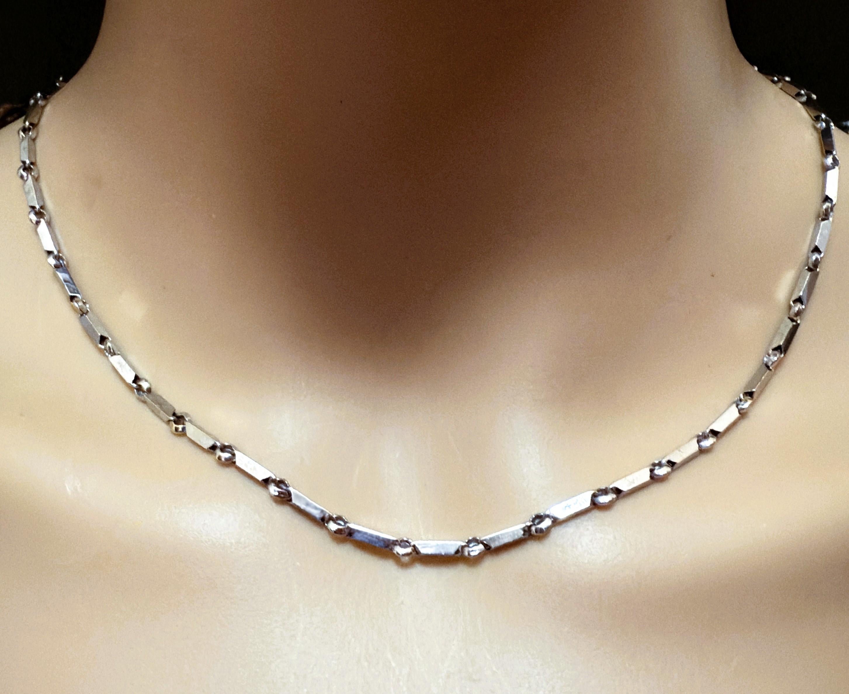 Chaîne de collier à maillons carrés en or blanc 14k, perlée, 17,5 pouces Neuf - En vente à Eagan, MN