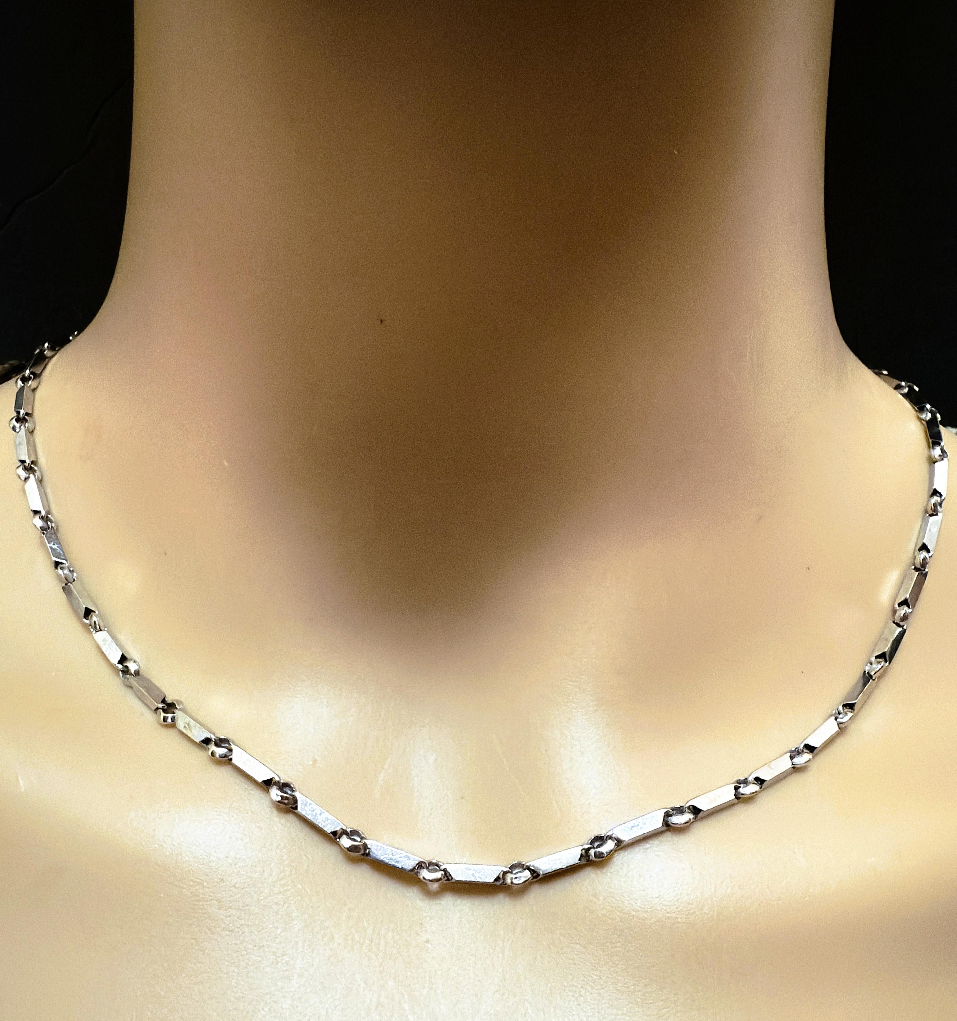 Chaîne de collier à maillons carrés en or blanc 14k, perlée, 17,5 pouces Pour femmes en vente