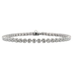 Bracciale tennis in oro bianco 14K con castone e diamanti incastonati da 1,94 carati