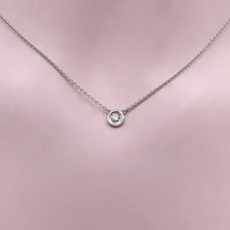 14K White Gold Bezel Set Diamond Solitaire Necklace In Good Condition For Sale In Venice, CA