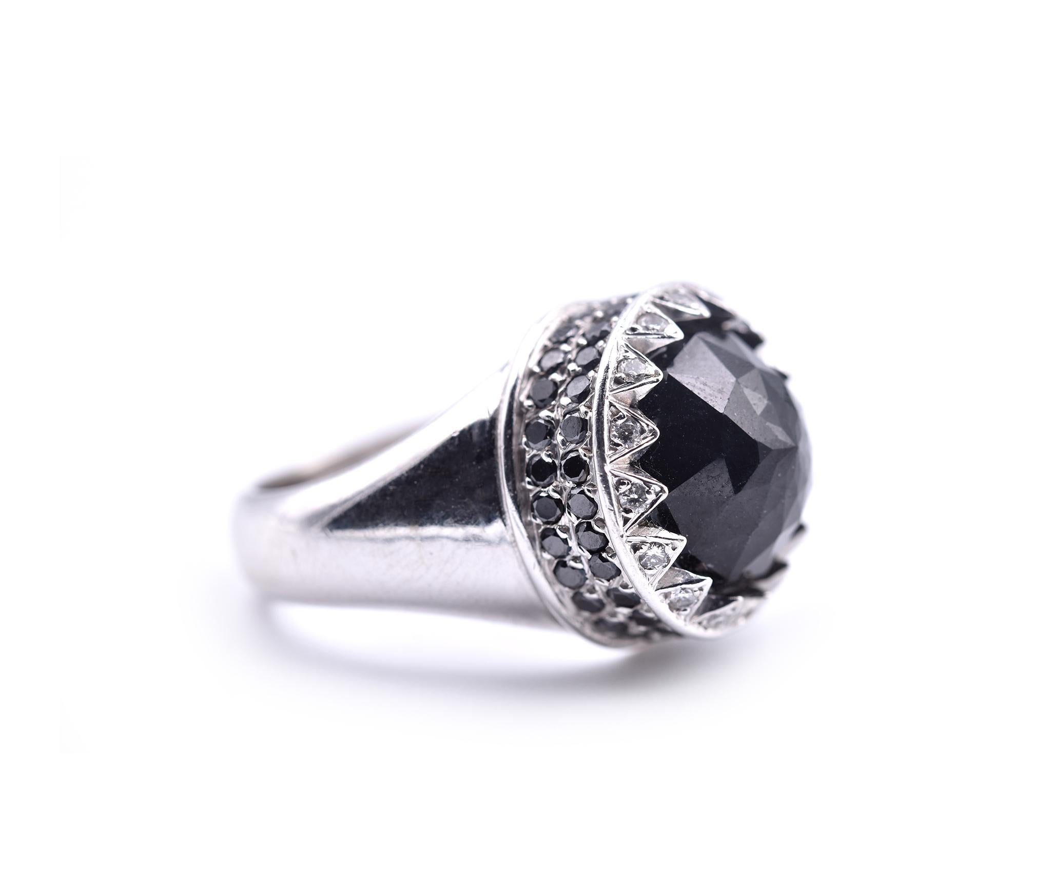 14 Karat White Gold Black Spinel with Diamonds Dome Ring In Excellent Condition In Scottsdale, AZ