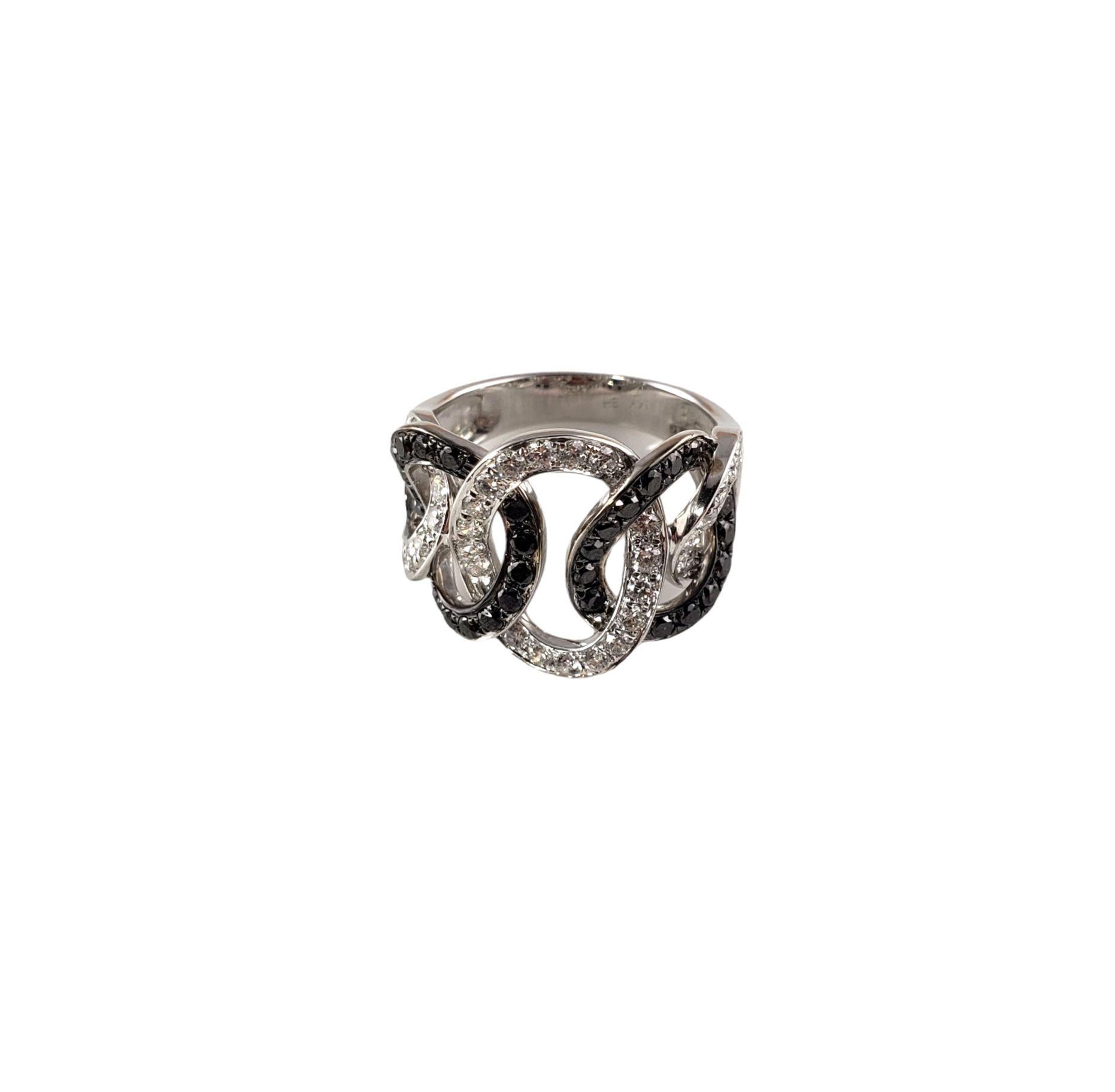 Women's 14k White Gold Black White Diamond Interlocking Ring #13887 For Sale