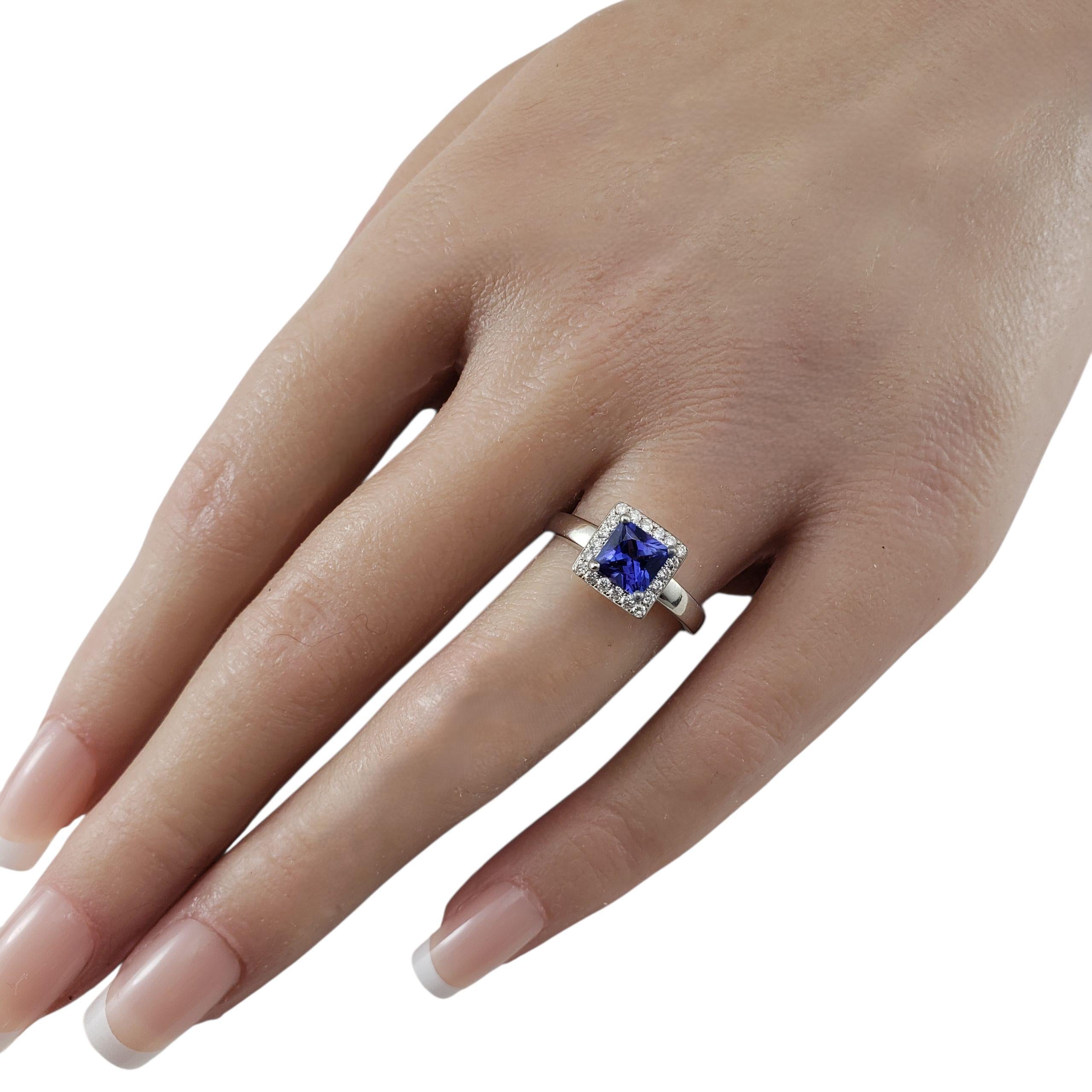 Bague en or blanc 14K avec verre bleu et diamant Taille 8 #23319 Pour femmes en vente