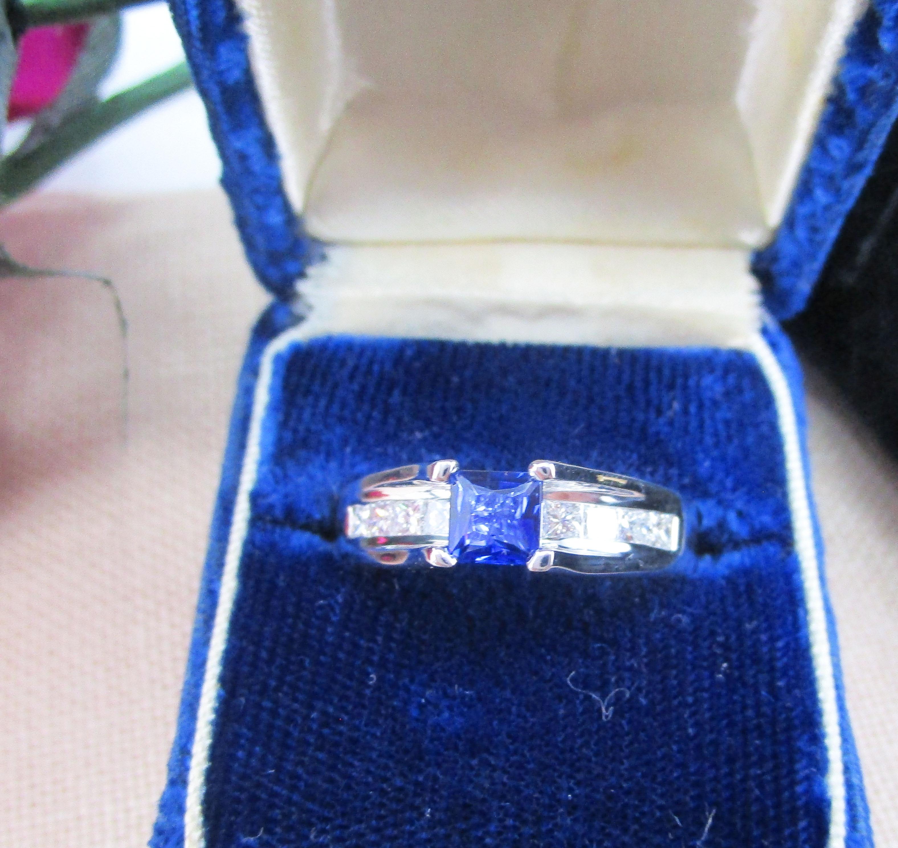 14 Karat White Gold Blue Sapphire and Diamond Engagement Ring In Excellent Condition In Lexington, KY