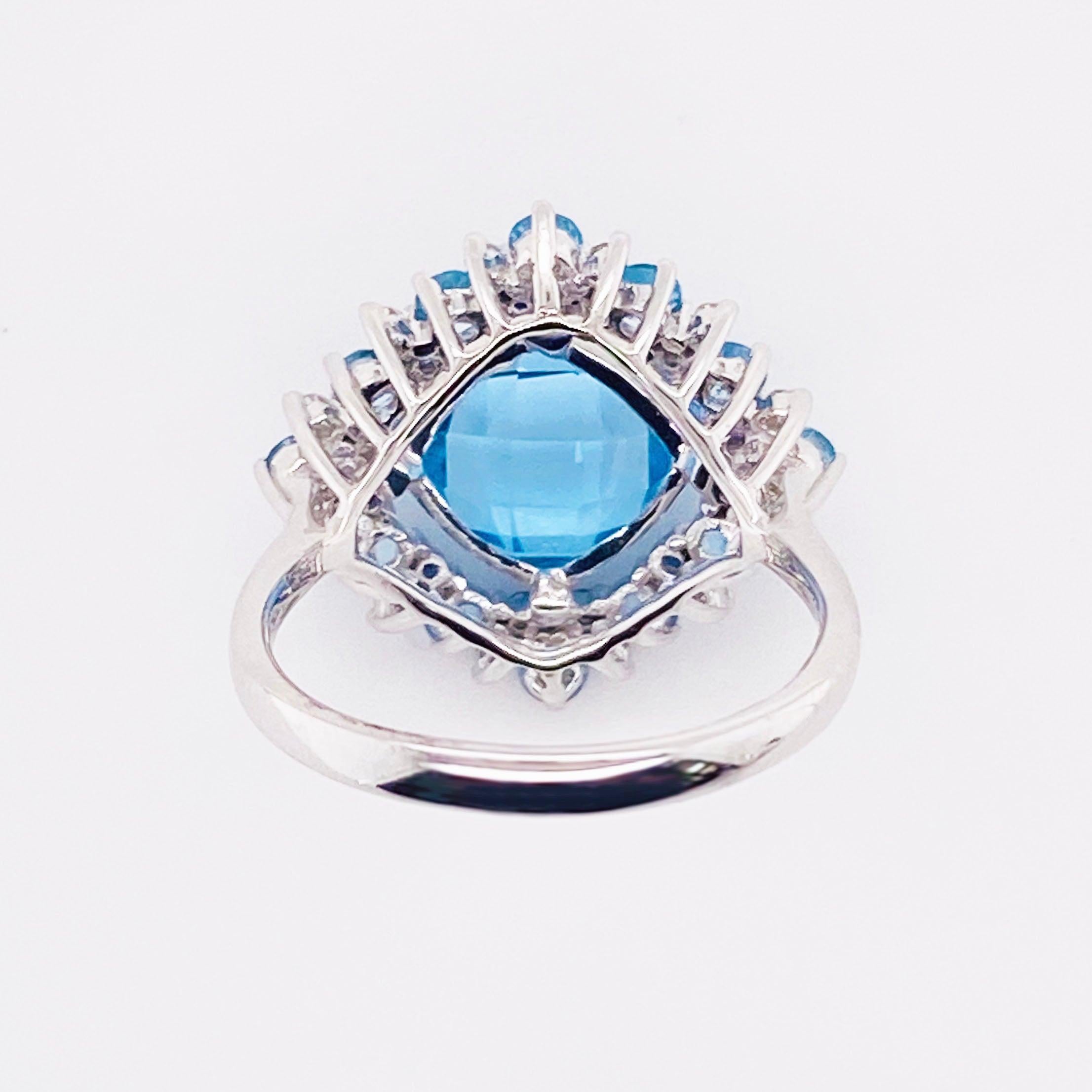 Im Angebot: Ring aus 14 Karat Weißgold mit blauem Topas, Saphir und Diamant () 3