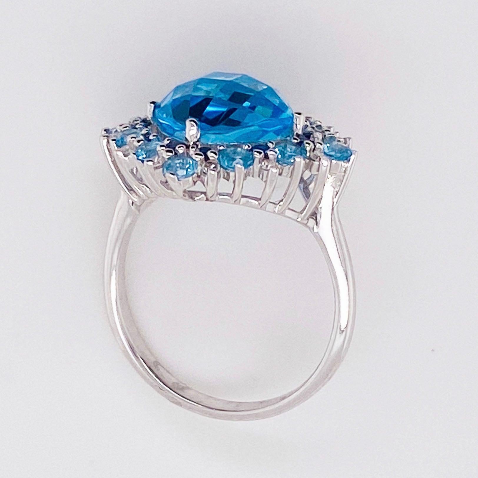 Im Angebot: Ring aus 14 Karat Weißgold mit blauem Topas, Saphir und Diamant () 4