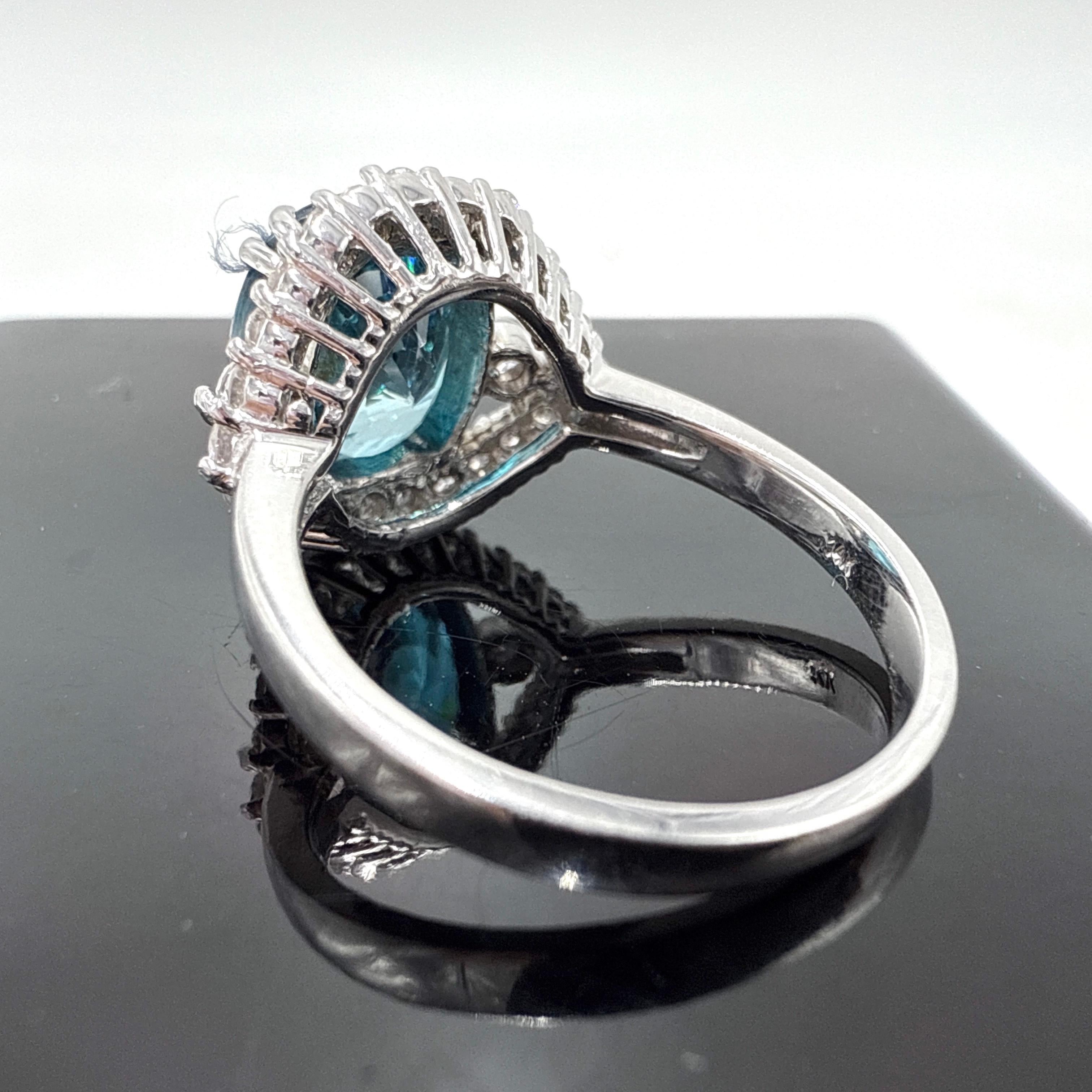 Women's or Men's 14K White Gold Blue Zircon and Natural Diamond Ring – 6.17TCW For Sale