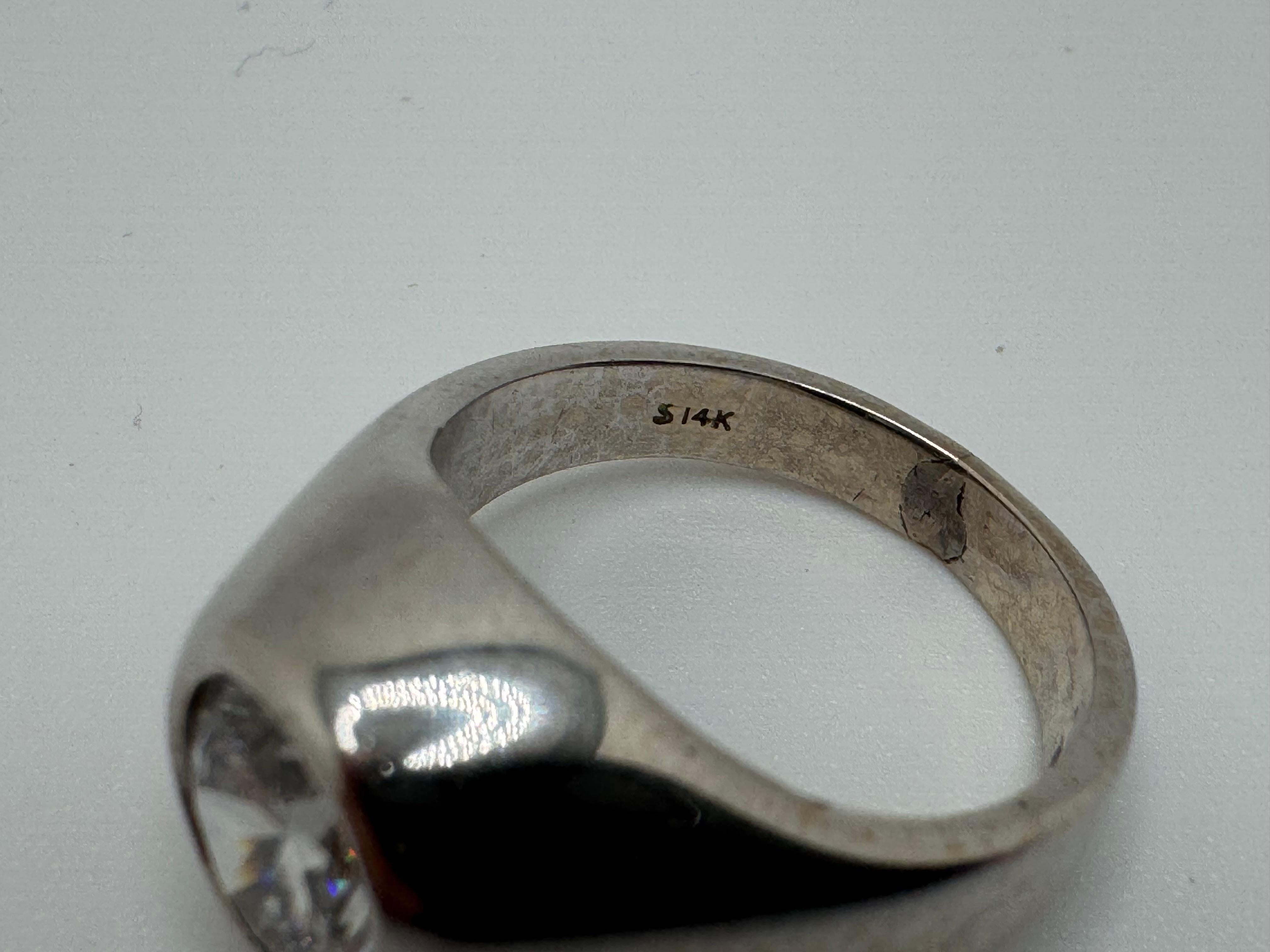 Bague Renzite en or blanc 14K à l'éclat audacieux, sertie de gitanes Bon état - En vente à Palm Desert, CA