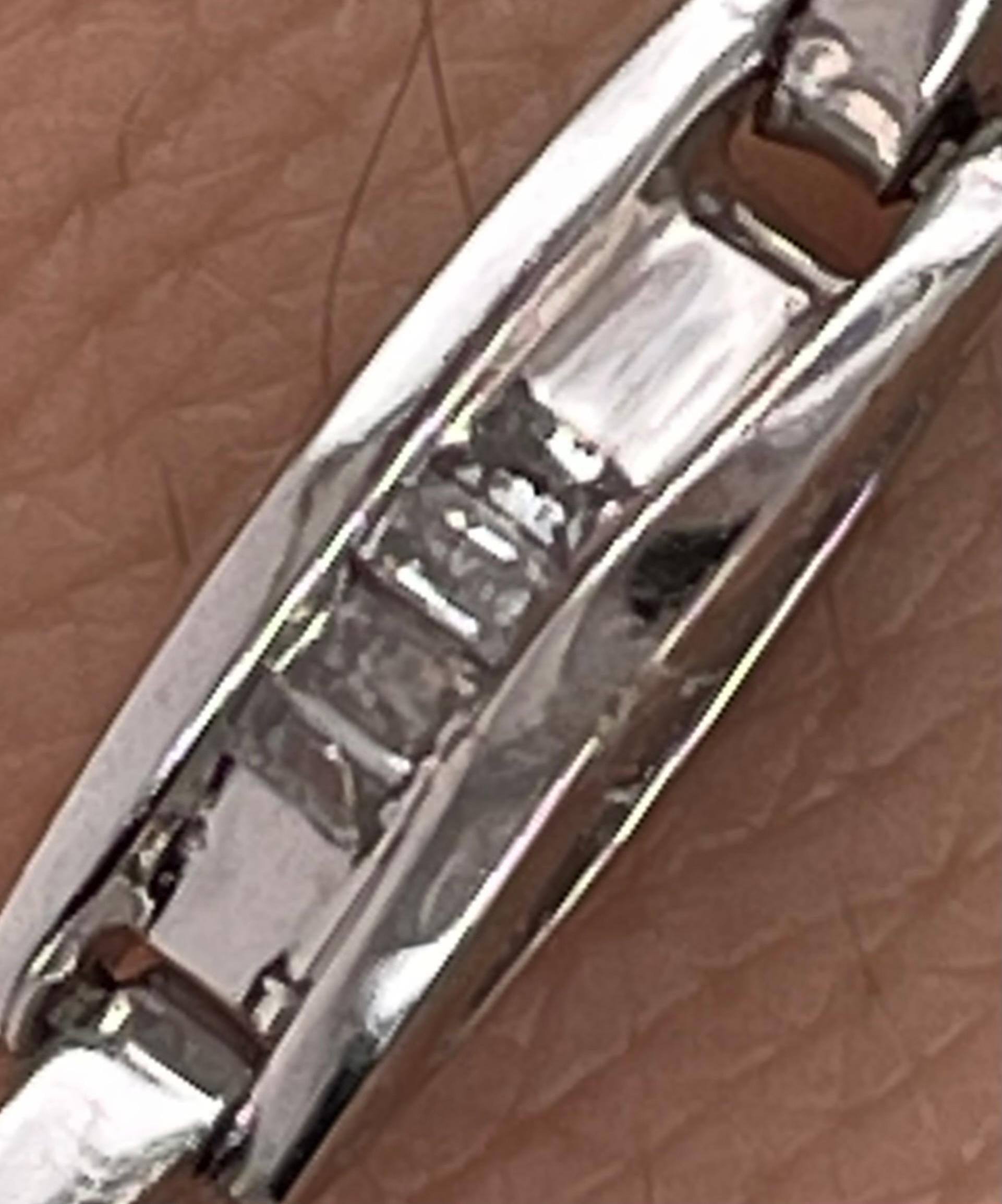 14K White Gold Bracelet with Diamonds For Sale 1