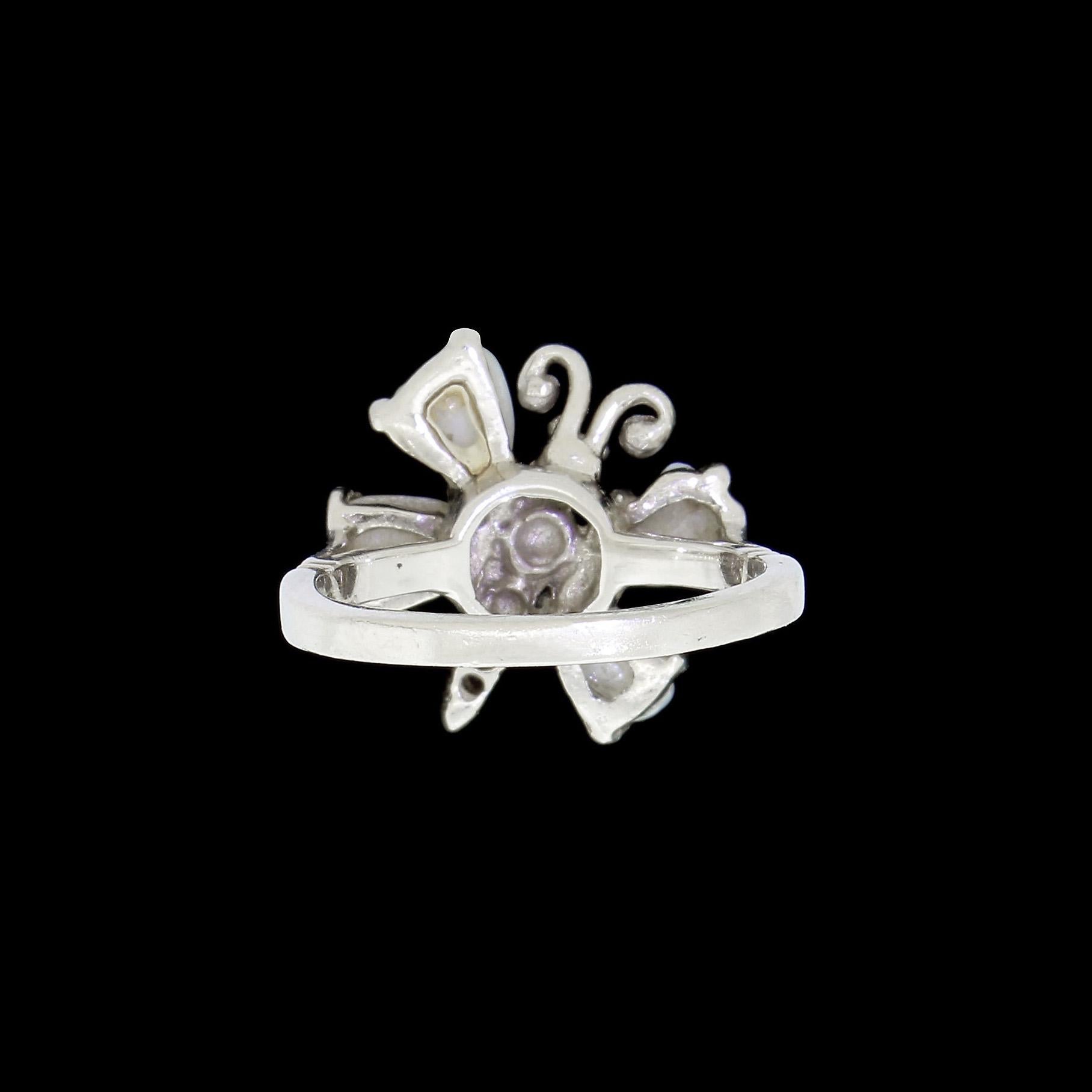 Modern 14 Karat White Gold Butterfly Ring Beautiful Diamond and Freshwater River Pearl