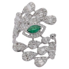 14K White Gold Bypass Diamond & Emerald Snowstorm Motif Ring