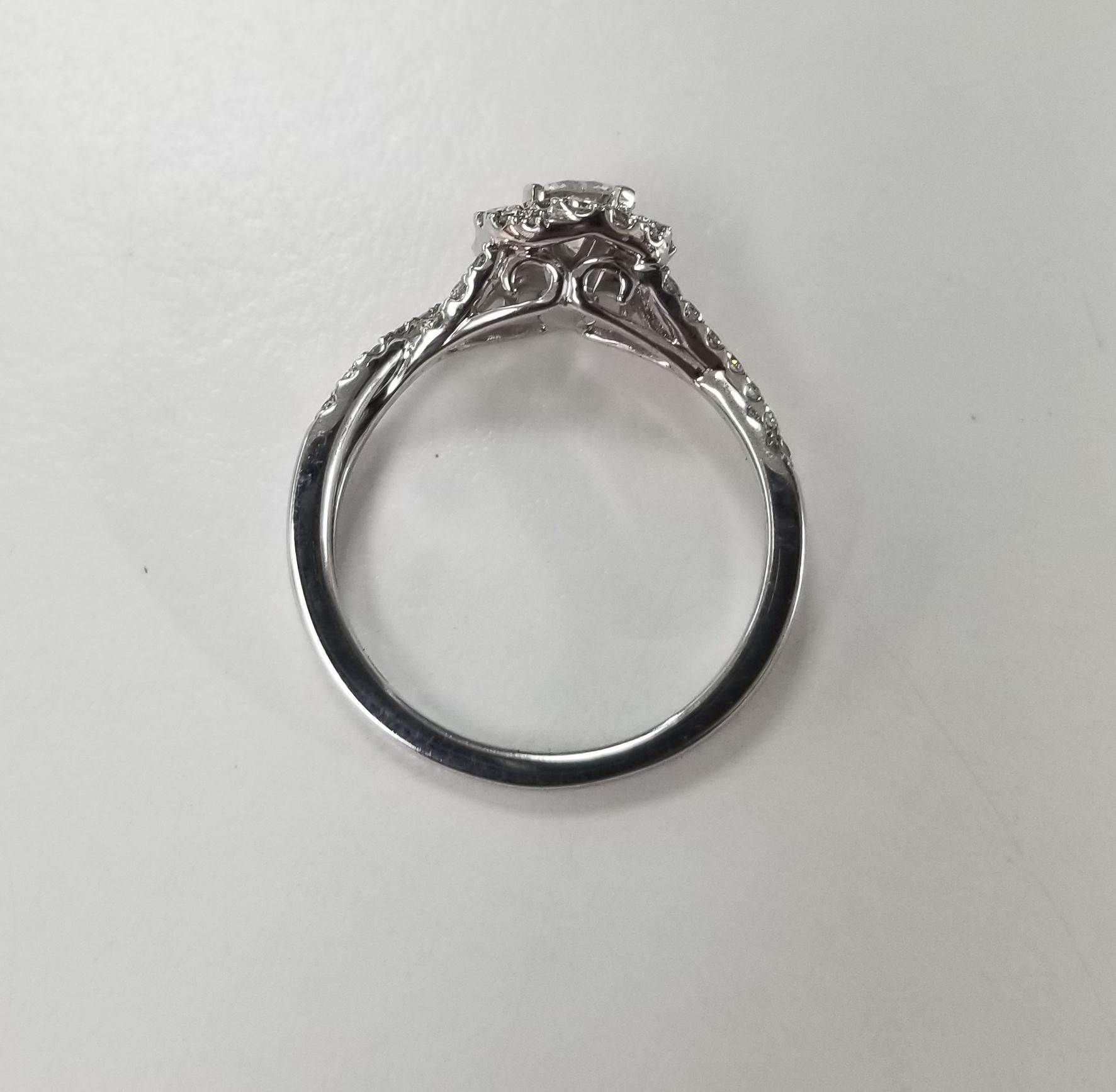 14 Karat White Gold Bypass Diamond Ring In New Condition For Sale In Los Angeles, CA