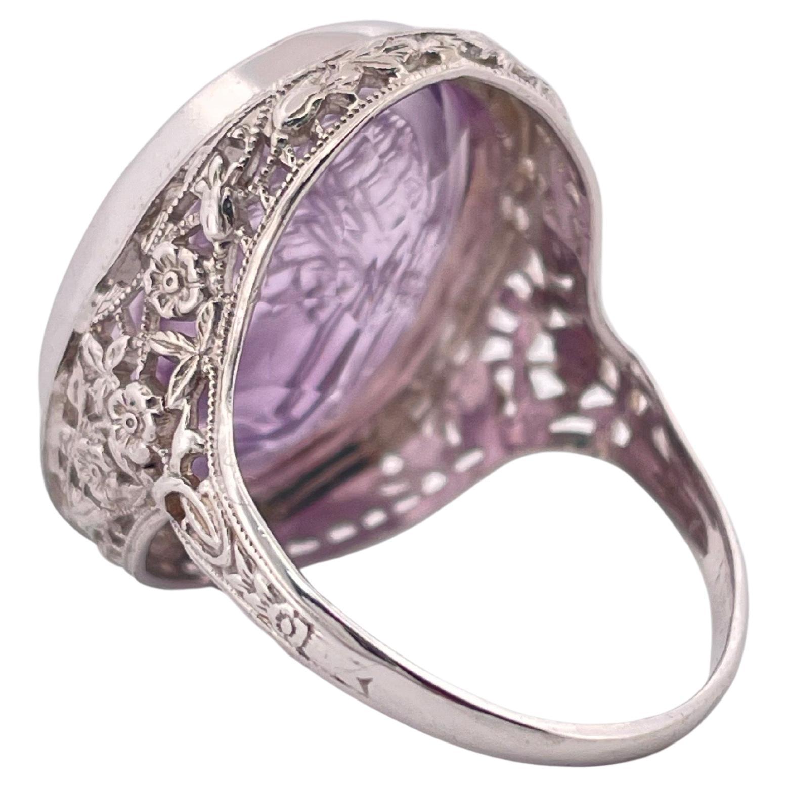 Bague en or blanc 14k à pierre dure intaglio en améthyste sculptée Unisexe en vente