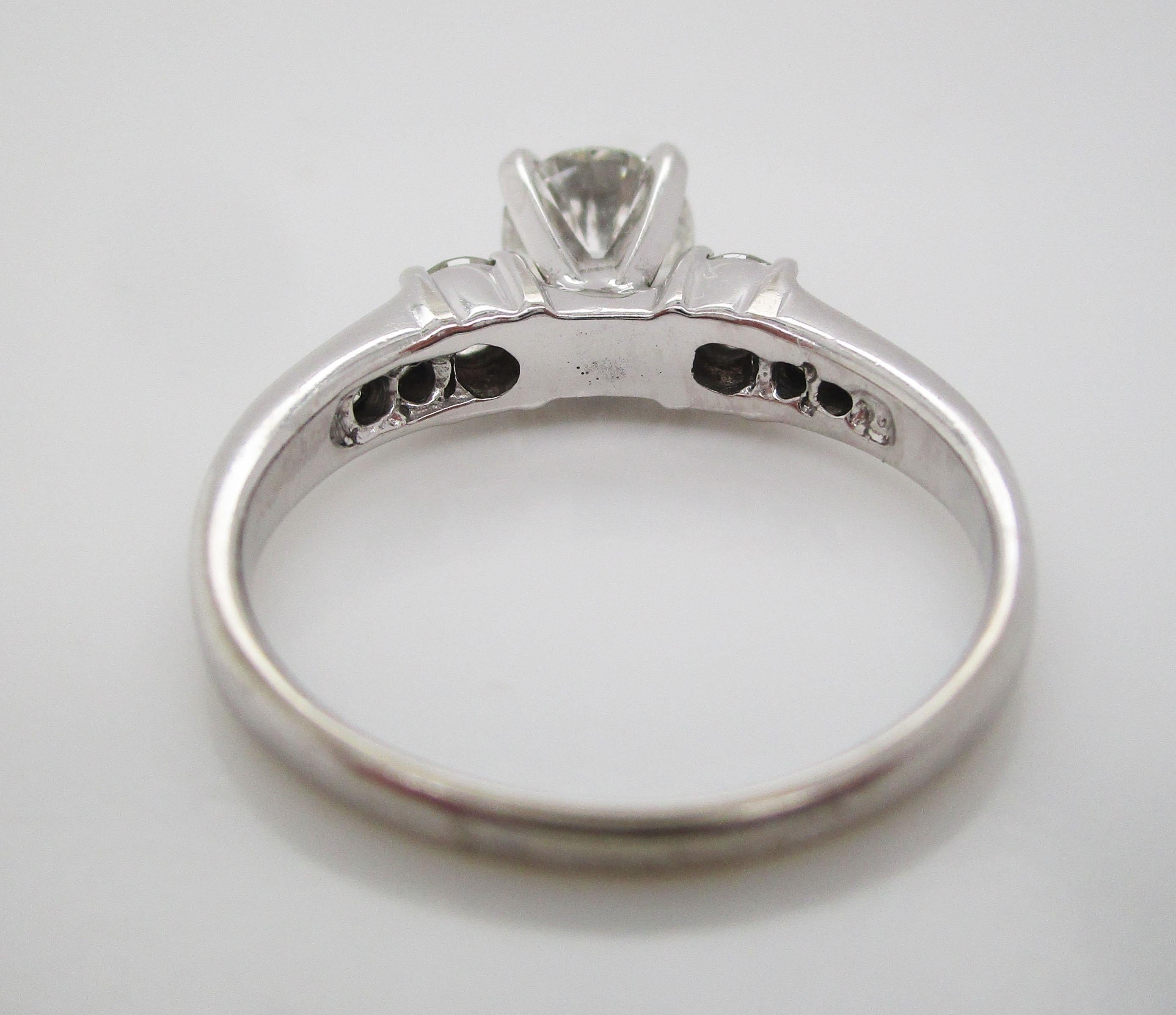 14 Karat White Gold Certified 0.78 Carat Diamond Engagement Ring 5