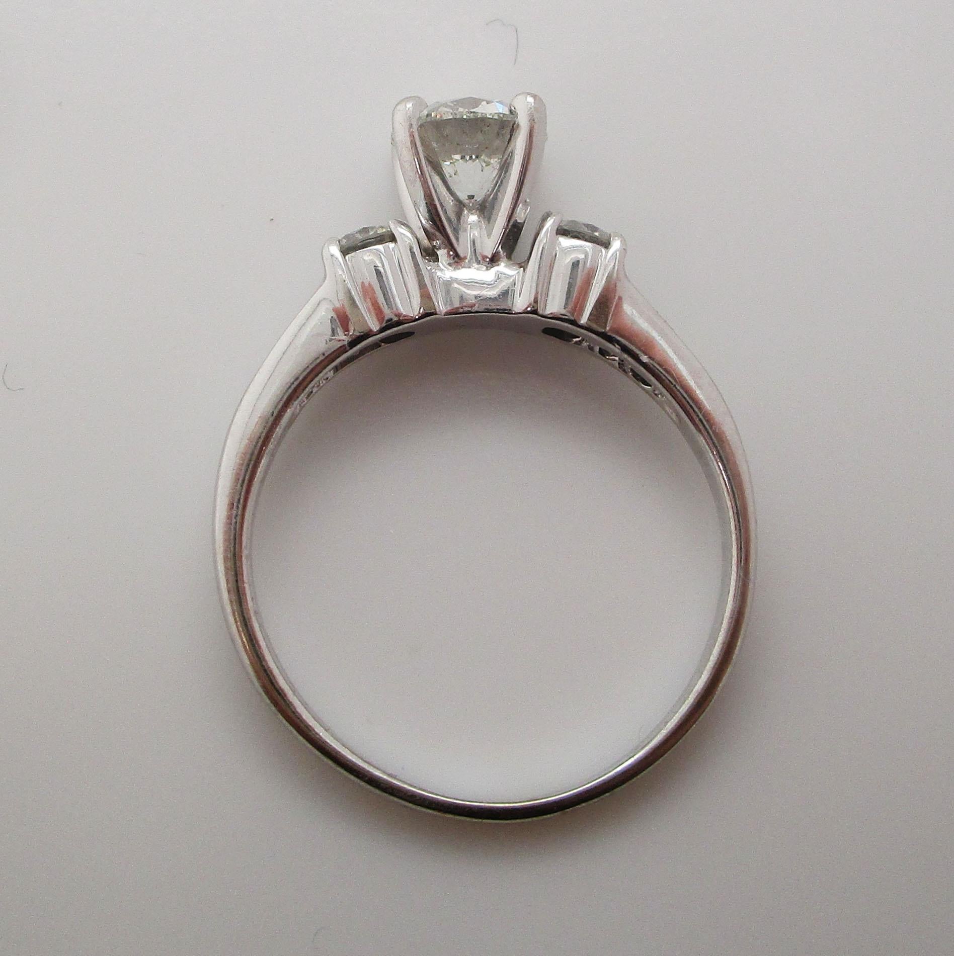 14 Karat White Gold Certified 0.78 Carat Diamond Engagement Ring 6