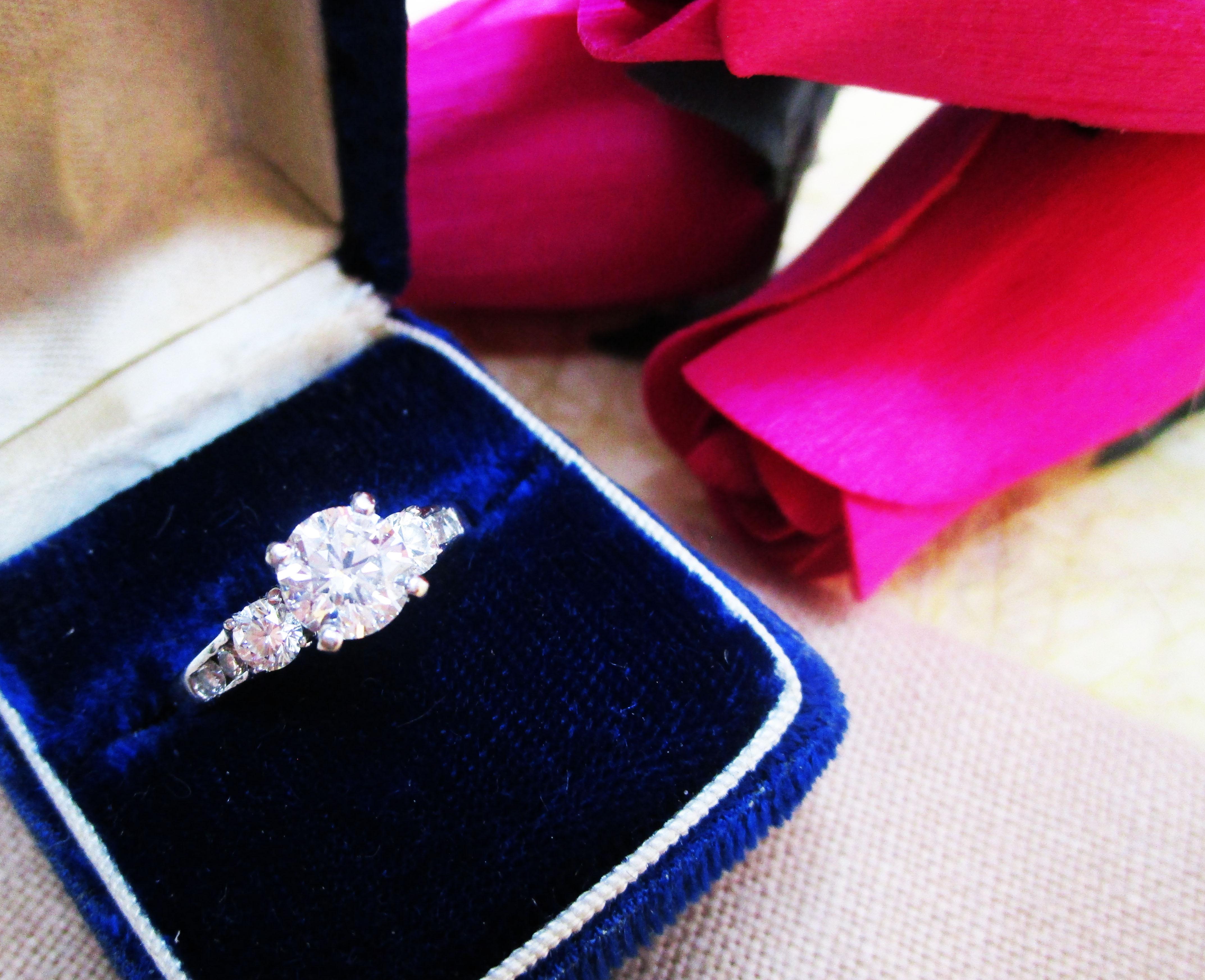 Women's 14 Karat White Gold Certified 0.78 Carat Diamond Engagement Ring