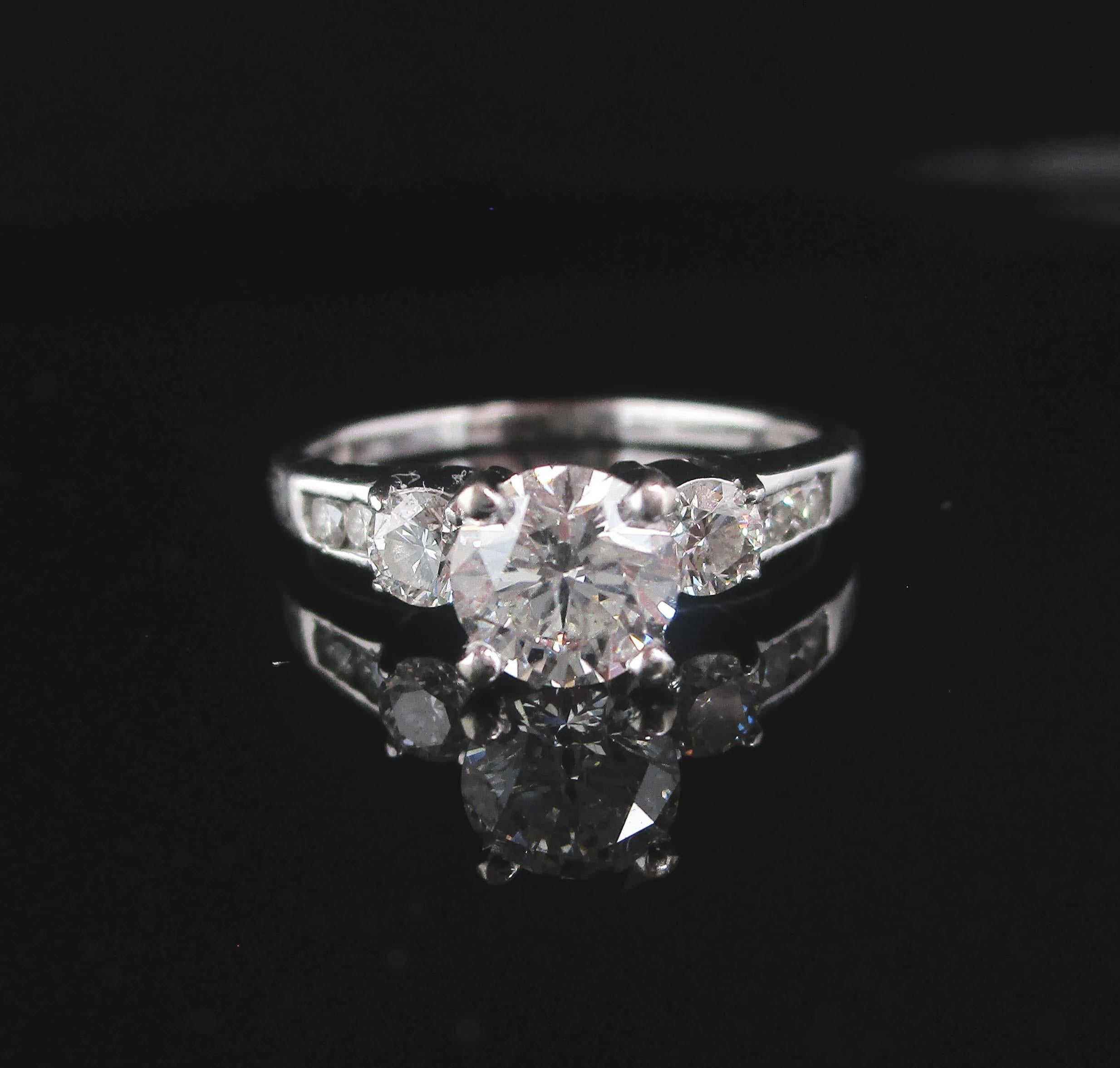 14 Karat White Gold Certified 0.78 Carat Diamond Engagement Ring 2