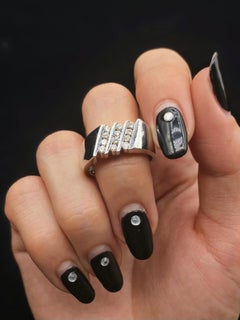 14k White Gold Channel Ring Features 1.00ct