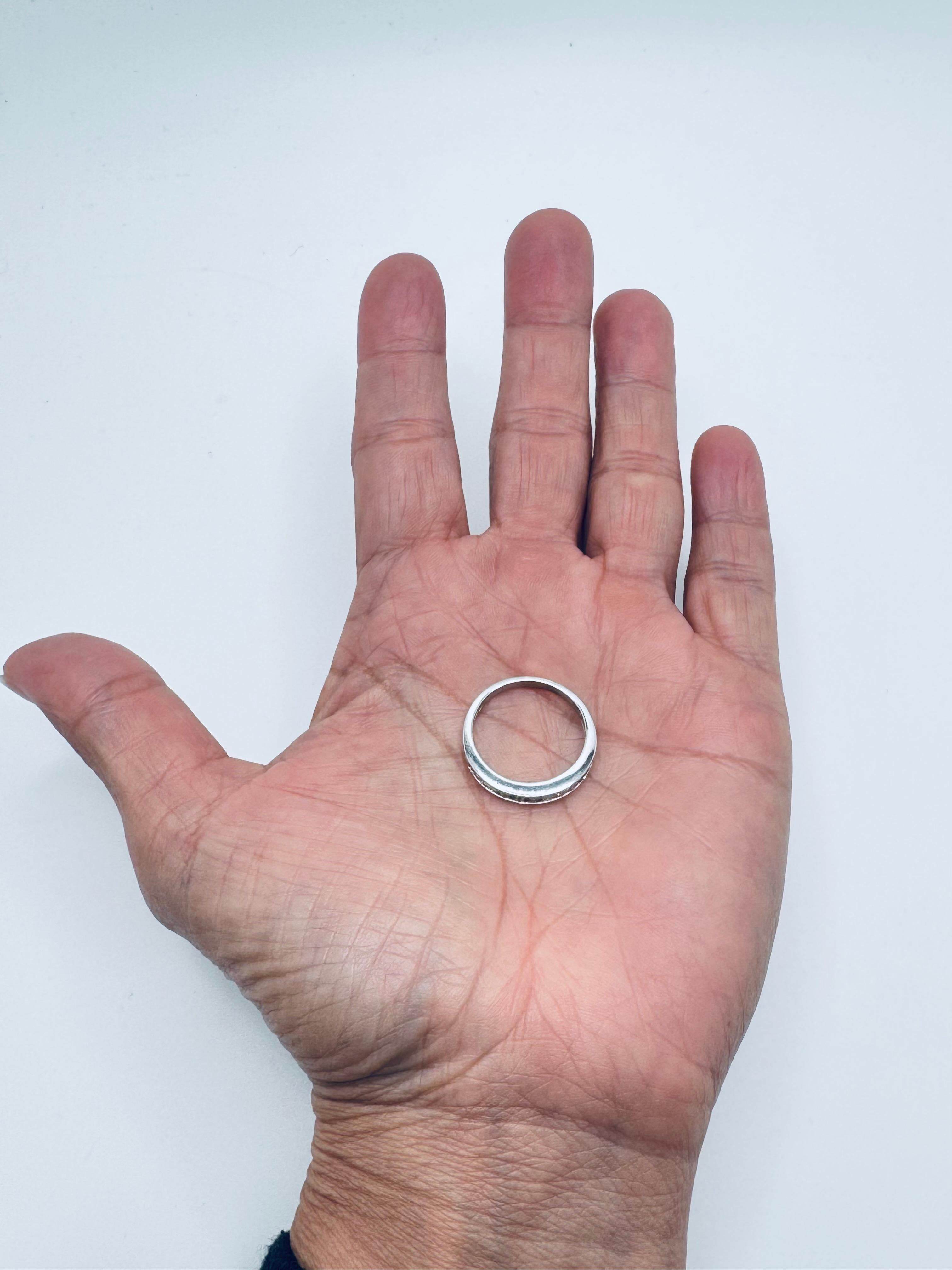 Bandeau en or blanc 14K avec diamants en serti clos Pour femmes en vente