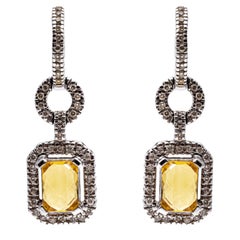 Boucles d'oreilles en goutte en or blanc 14 carats, citrine et diamants, avec halo d'environ 0,35 carat