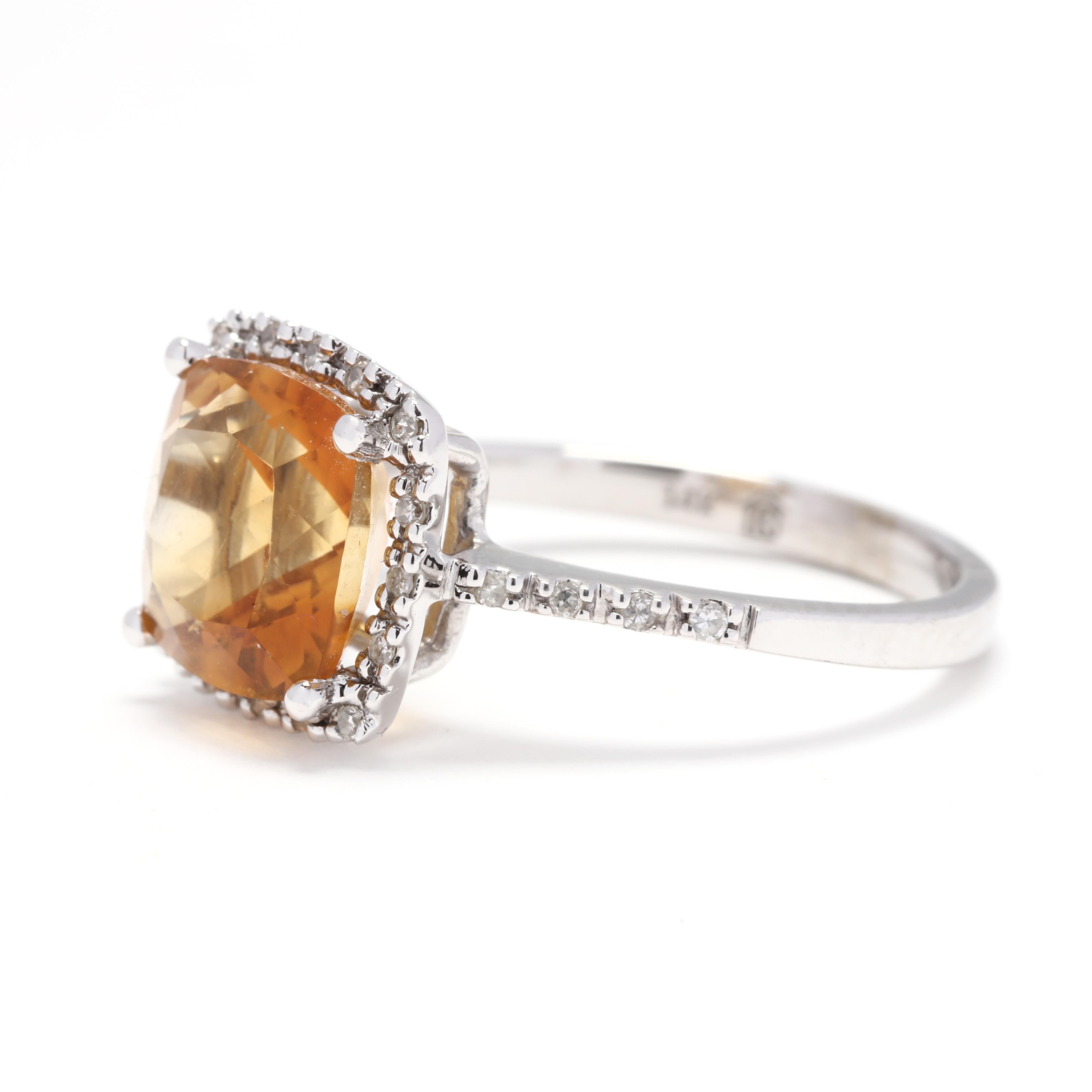 14 Karat White Gold Citrine and Diamond Halo Ring In Good Condition In McLeansville, NC