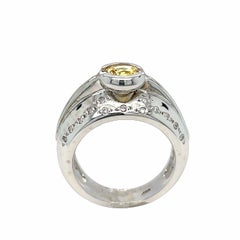 14K White Gold Citrine Scattered Diamond Ring