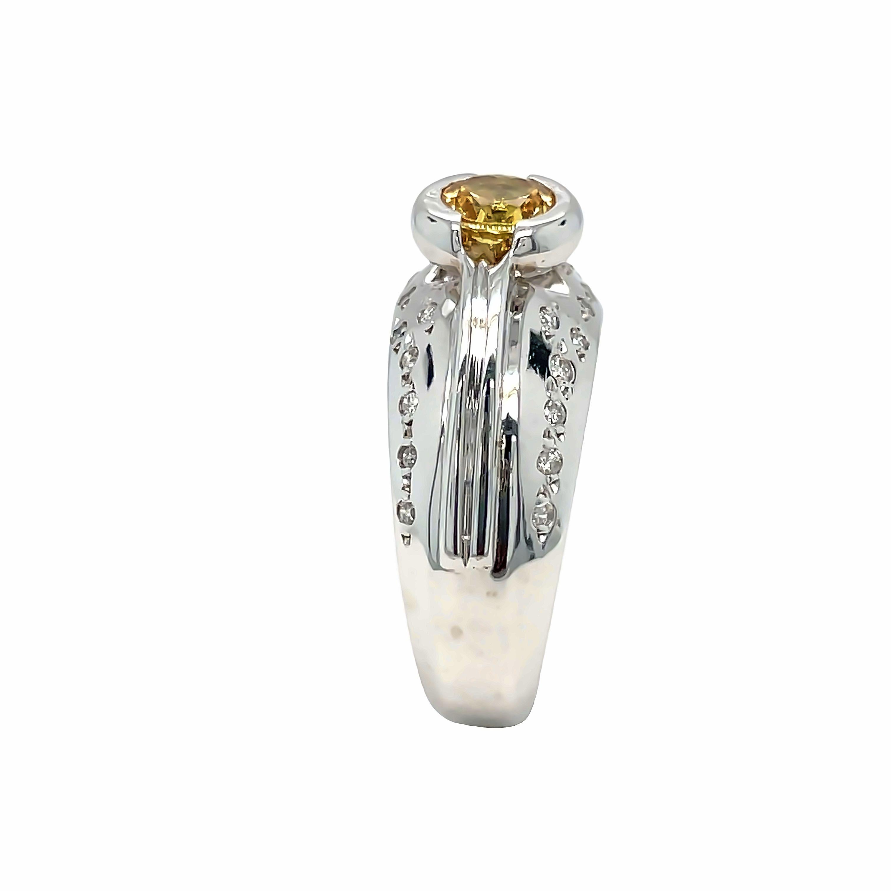 14K White Gold Citrine Scattered Diamond Ring For Sale 3