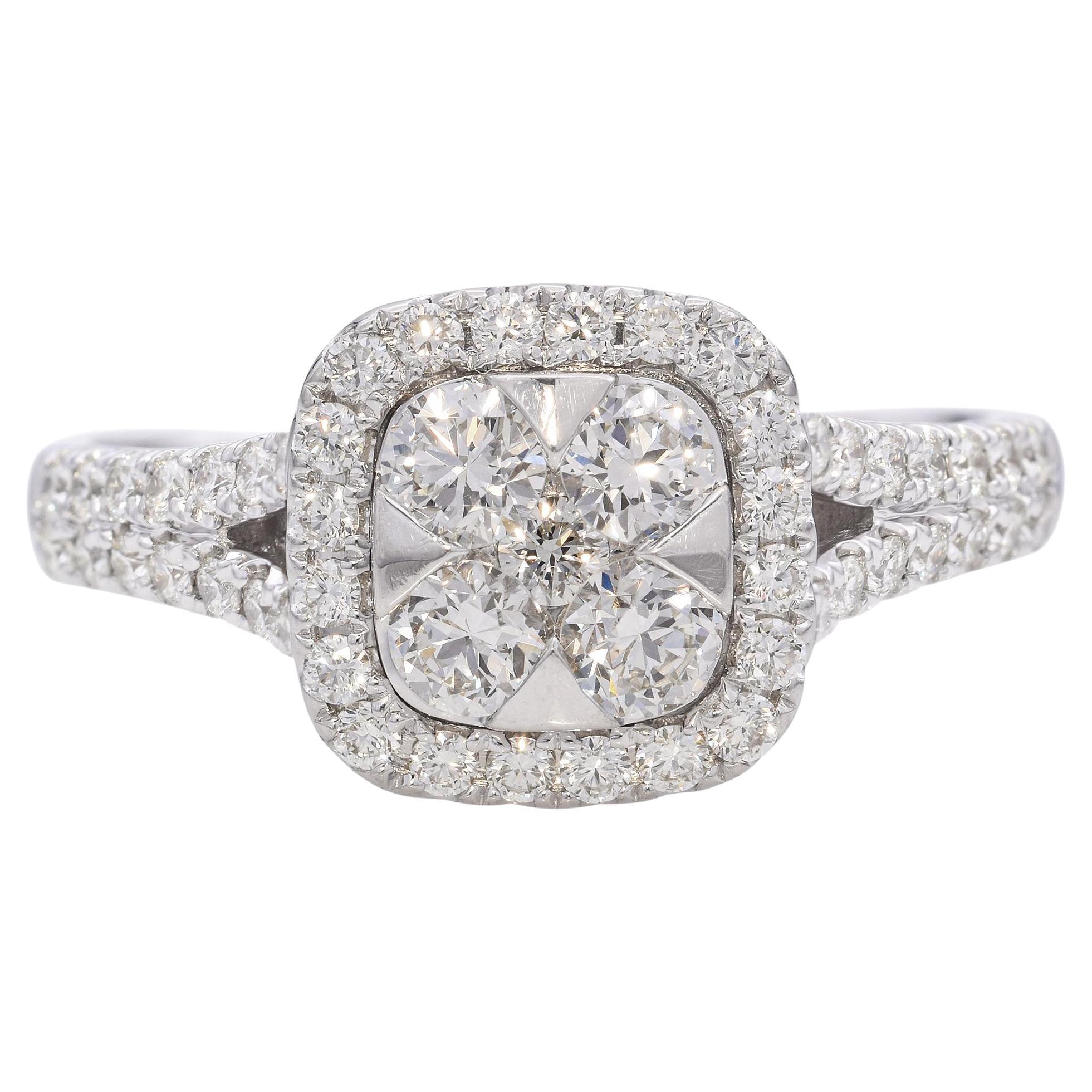 Anillo de diamantes en racimo de oro blanco de 14k