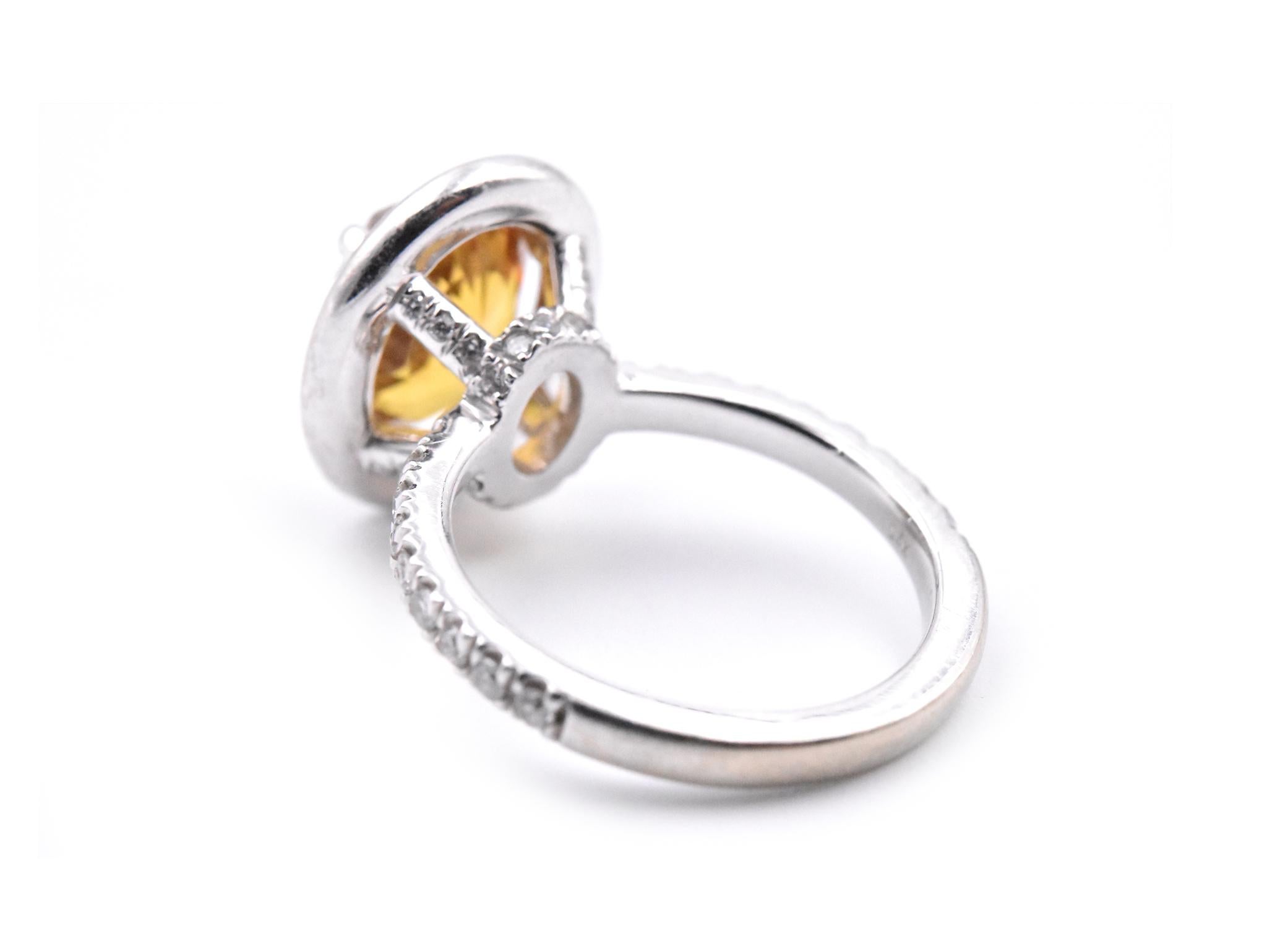 Ring aus 14 Karat Weißgold mit cognacfarbenem Saphir und Diamant im Zustand „Hervorragend“ im Angebot in Scottsdale, AZ