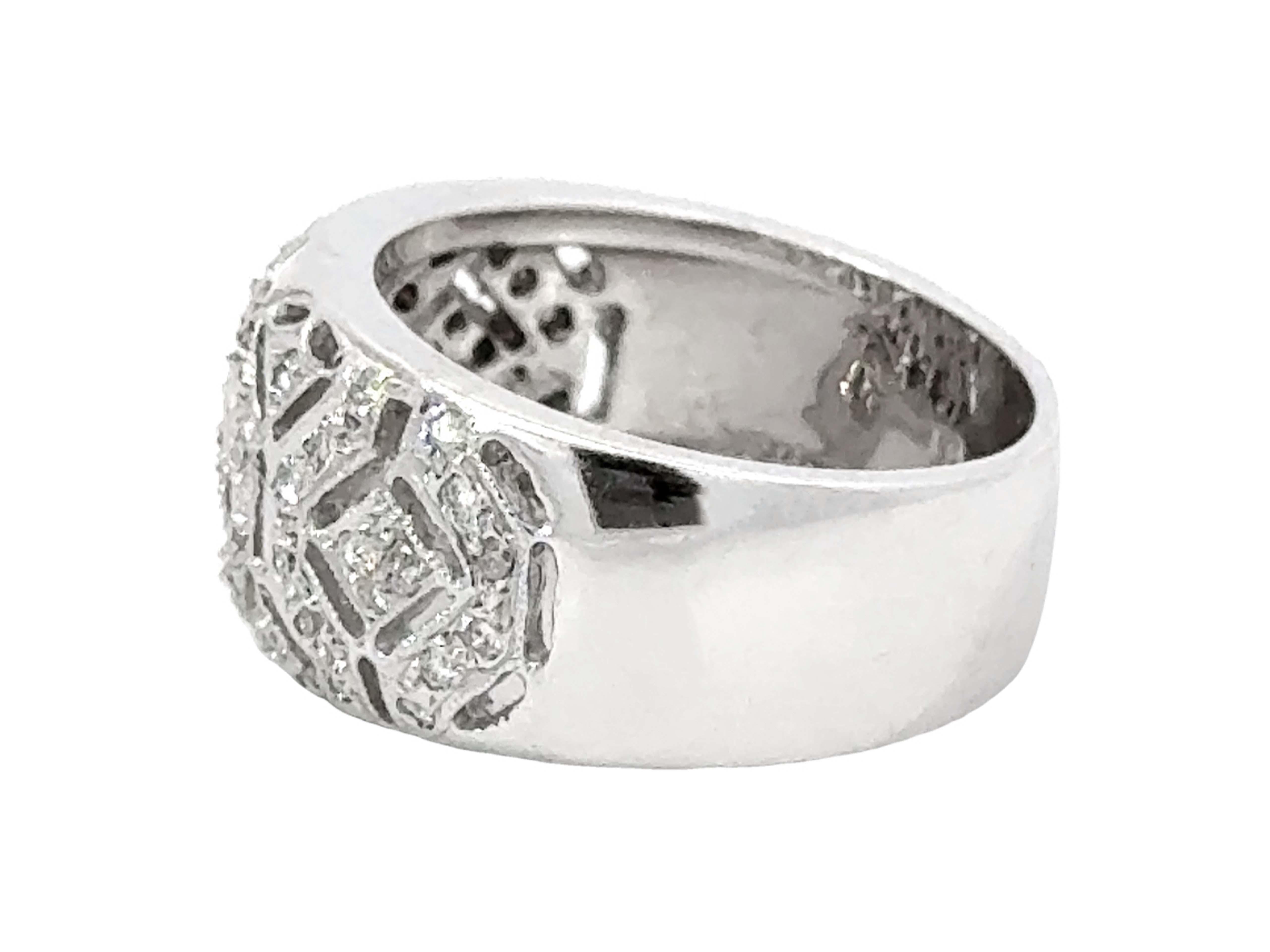 Women's or Men's 14k White Gold Concave Band Diamond Ring For Sale