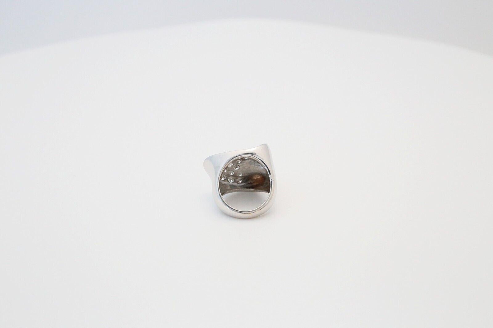 Women's or Men's 14k White Gold Contemporary Diamond Ring, Size 4.5 - 12.0g For Sale
