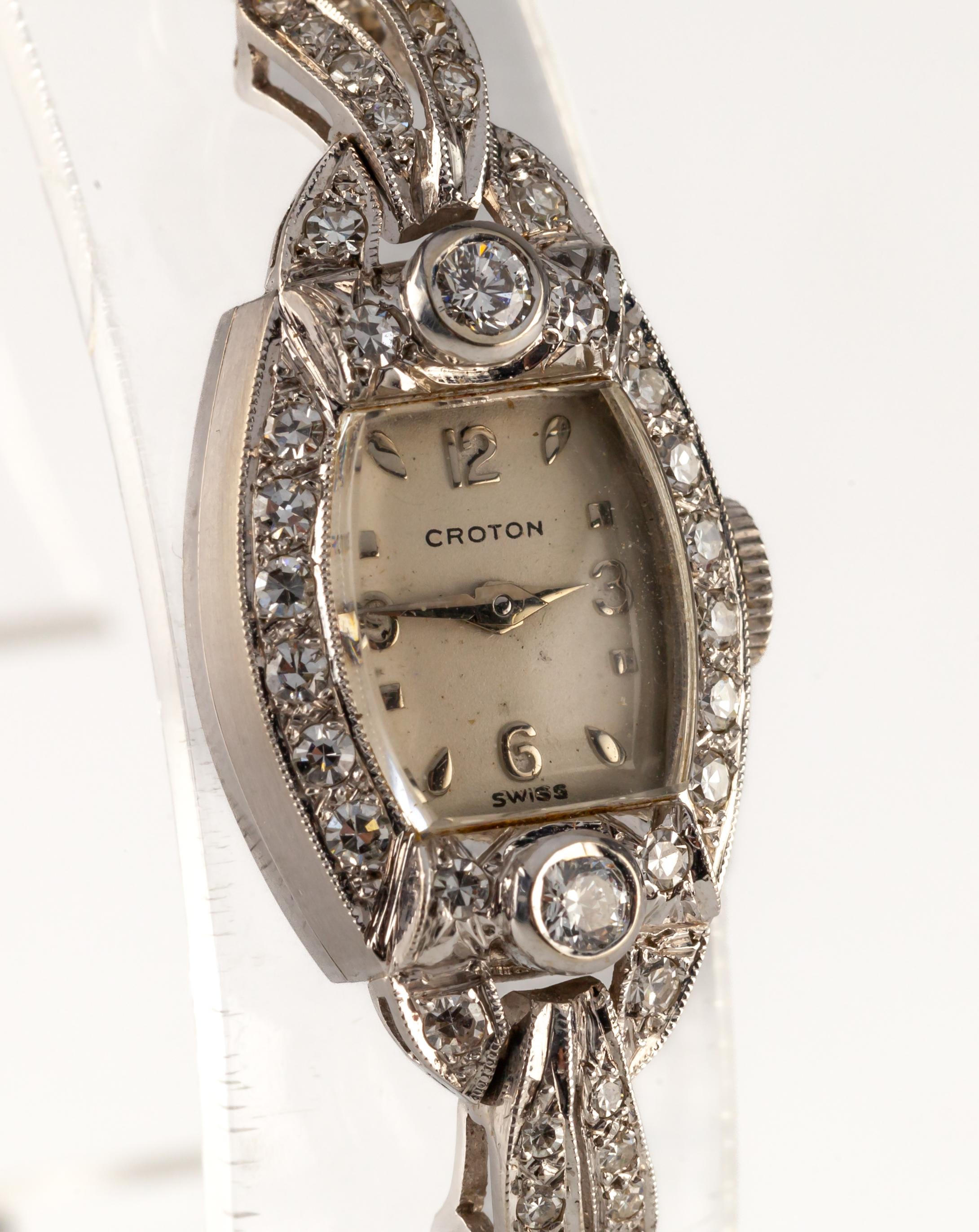 14k Weißgold Croton Damenuhr mit Handaufzug und Diamanten (Rundschliff) im Angebot