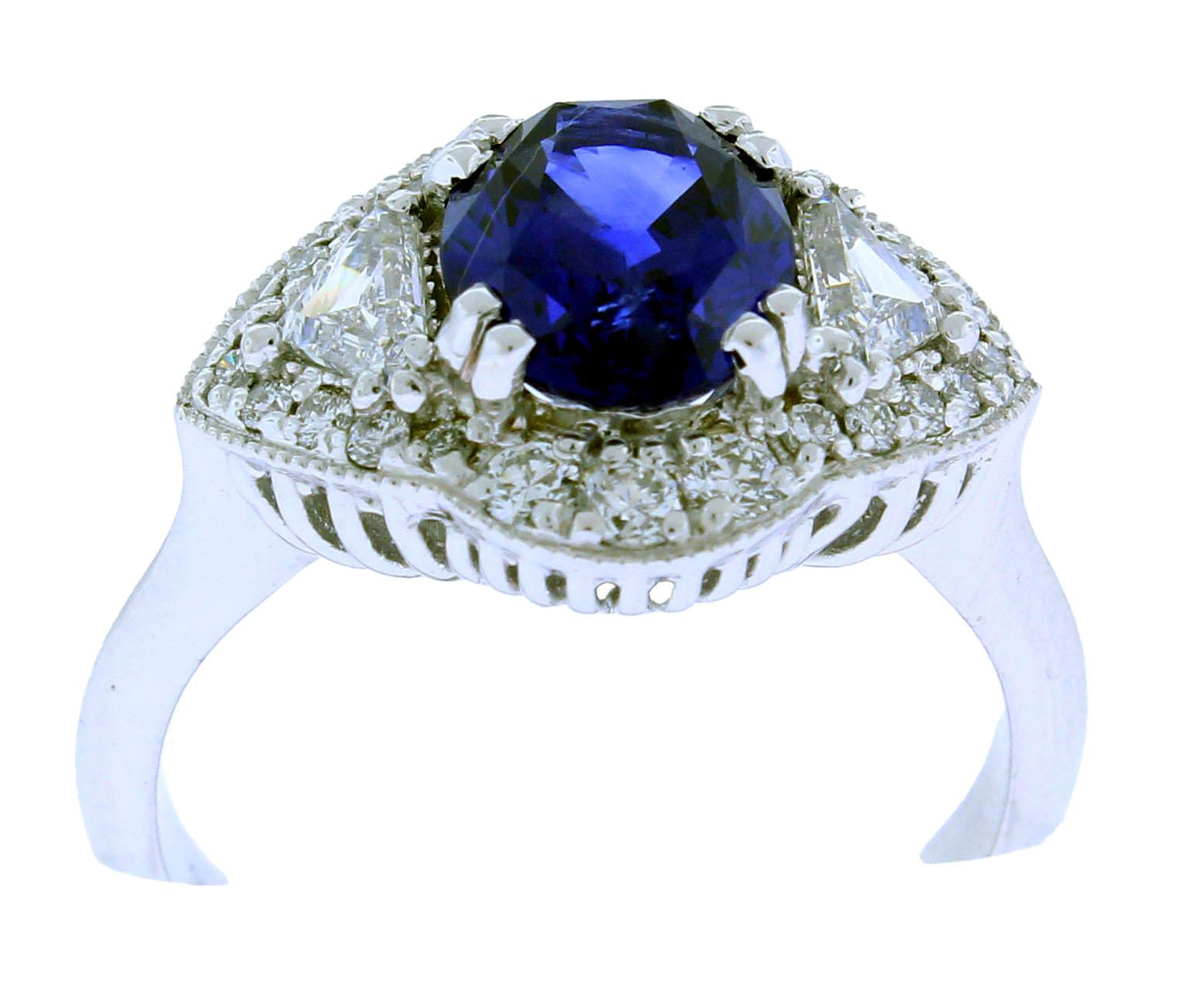 Maßgefertigter moderner Deco Ring mit 2,69 Karat Saphir und Diamant aus Weißgold für Damen oder Herren