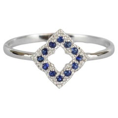 14k White Gold 0.10 Carat Blue Sapphire Ring 
