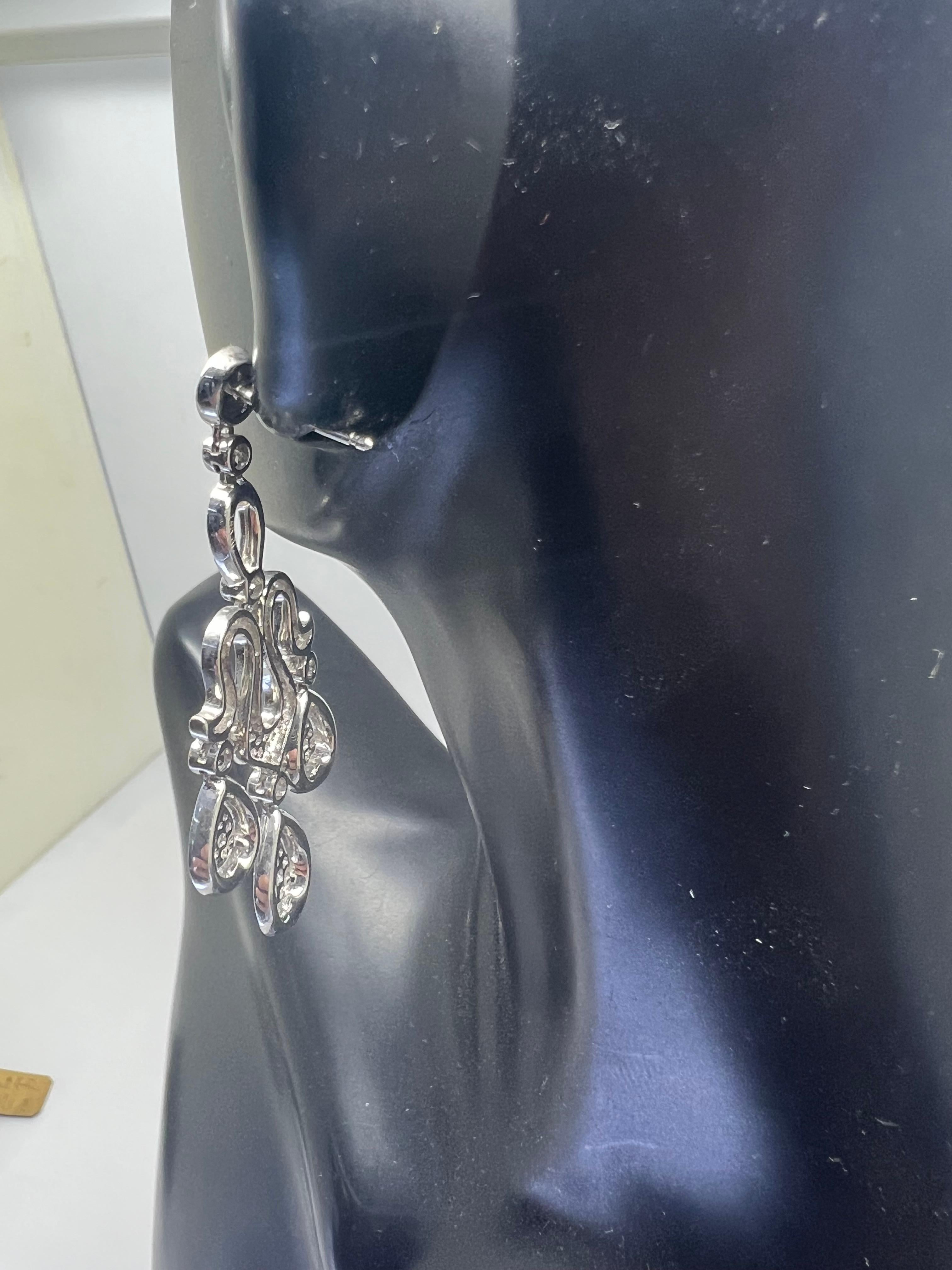 Boucles d'oreilles chandelier en or blanc 14k avec diamants 1.25 carats Neuf - En vente à New York, NY