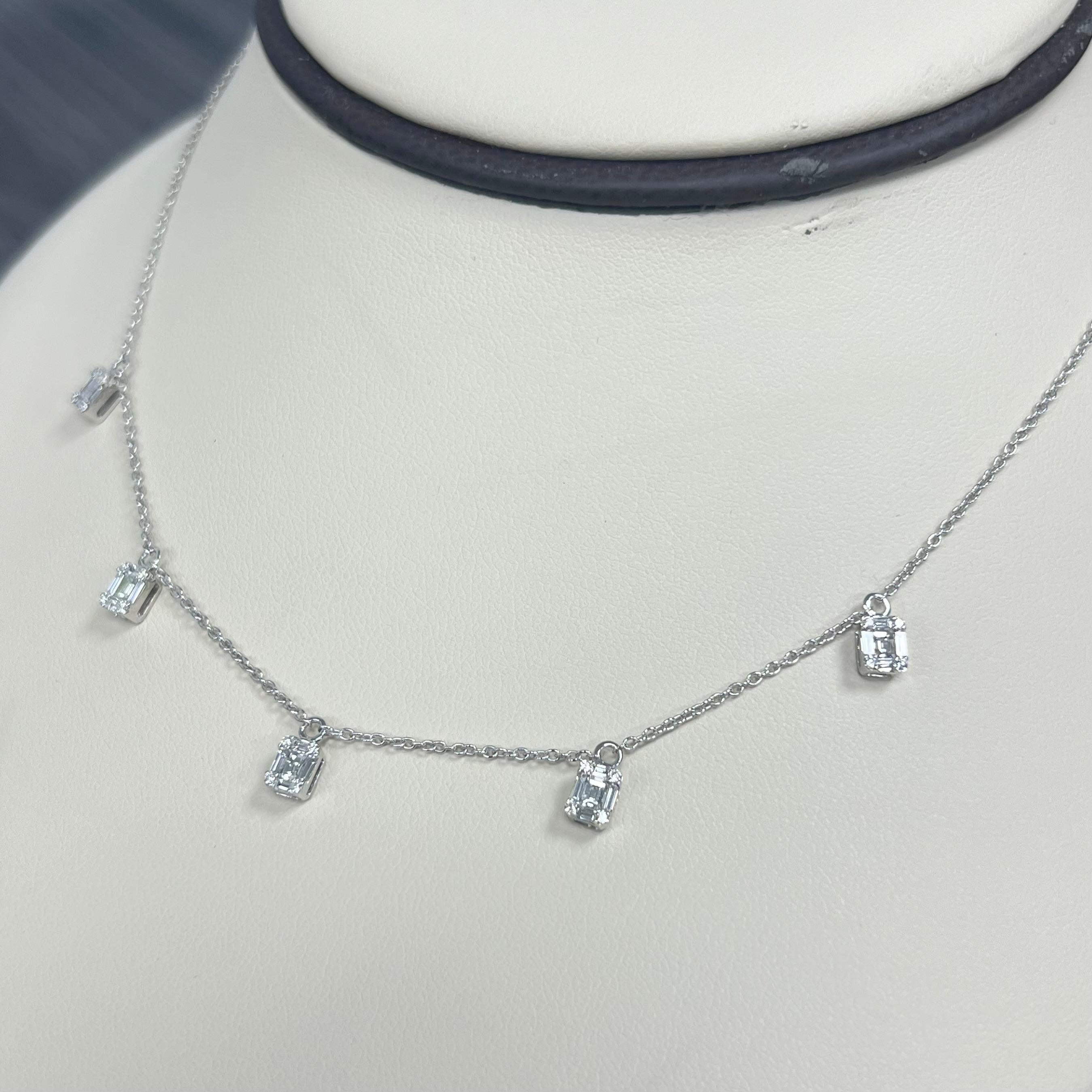 Taglio brillante Collana con diamanti in oro bianco 14K in vendita