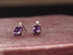 Ohrringe aus 14 Karat Weißgold mit Diamanten und Amethysten
