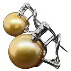 Pendientes de Diamantes y Perlas del Mar del Sur de Oro Blanco de 14k