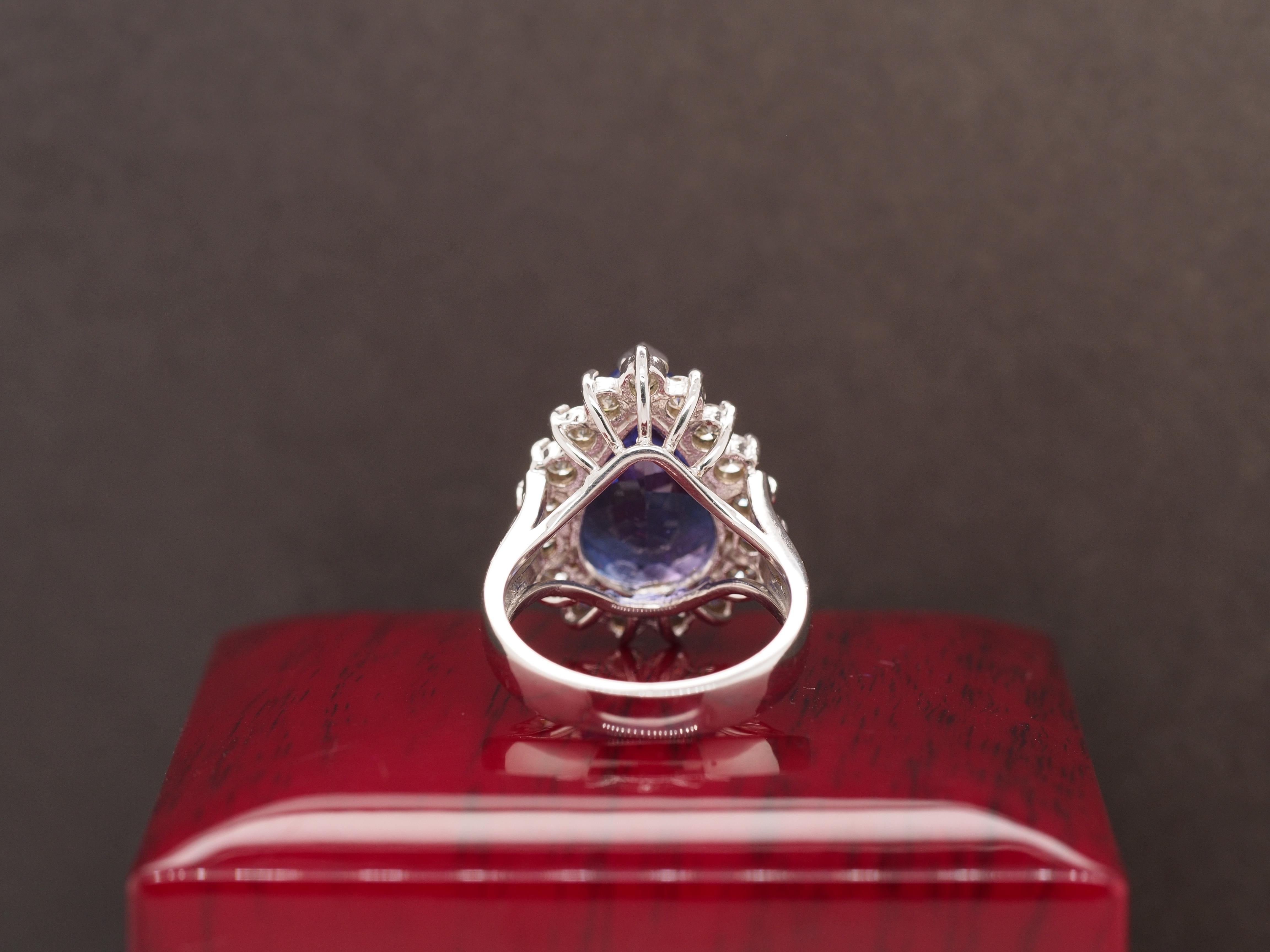 14k White Gold Diamond and Pear Shape 10 Carat Tanzanite with GIA Report In Good Condition For Sale In Atlanta, GA