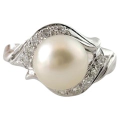 14K White Gold Diamond and Pearl Ring Size 5.25 #16424
