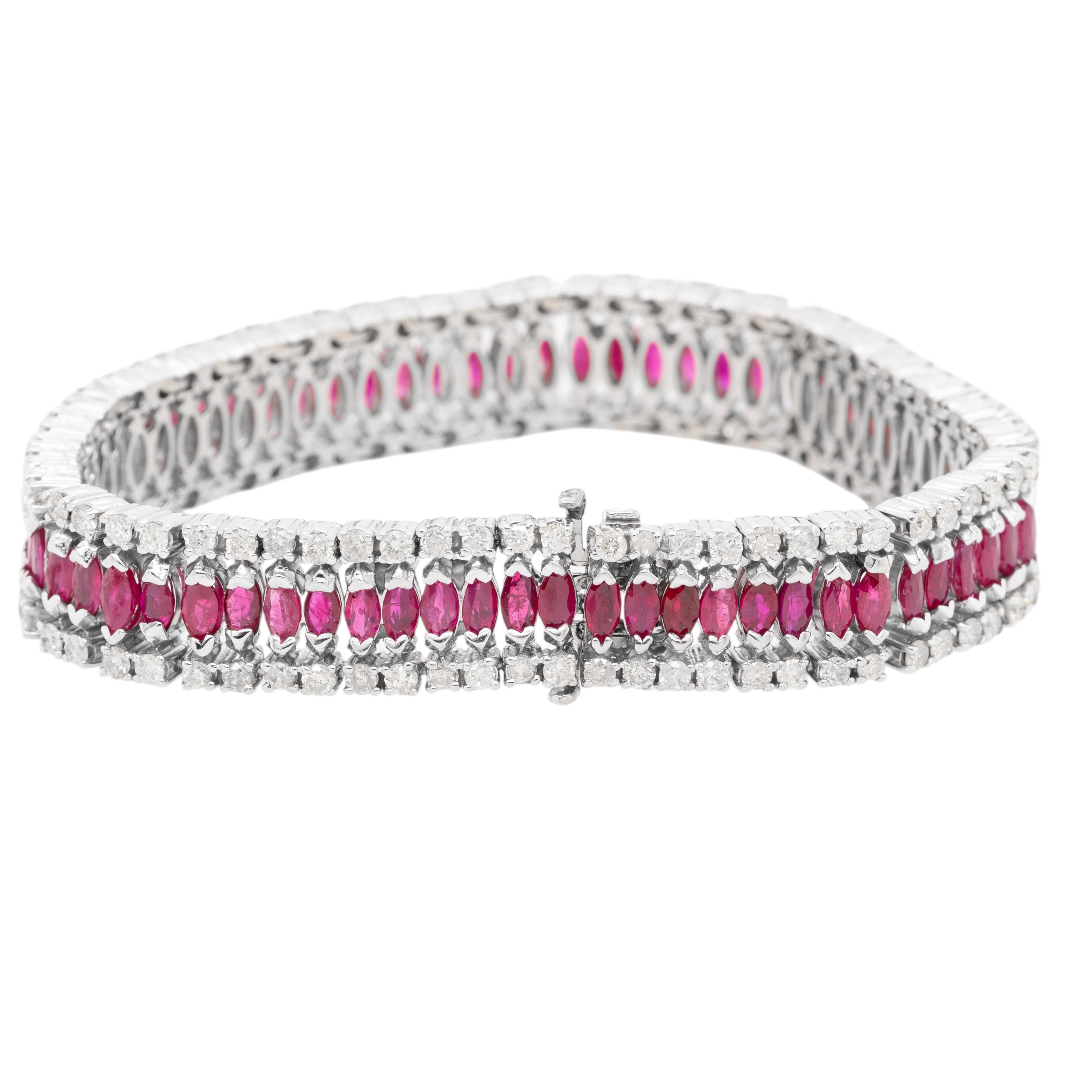 14k White Gold Diamond and Ruby Bracelet In Excellent Condition For Sale In Boca Raton, FL