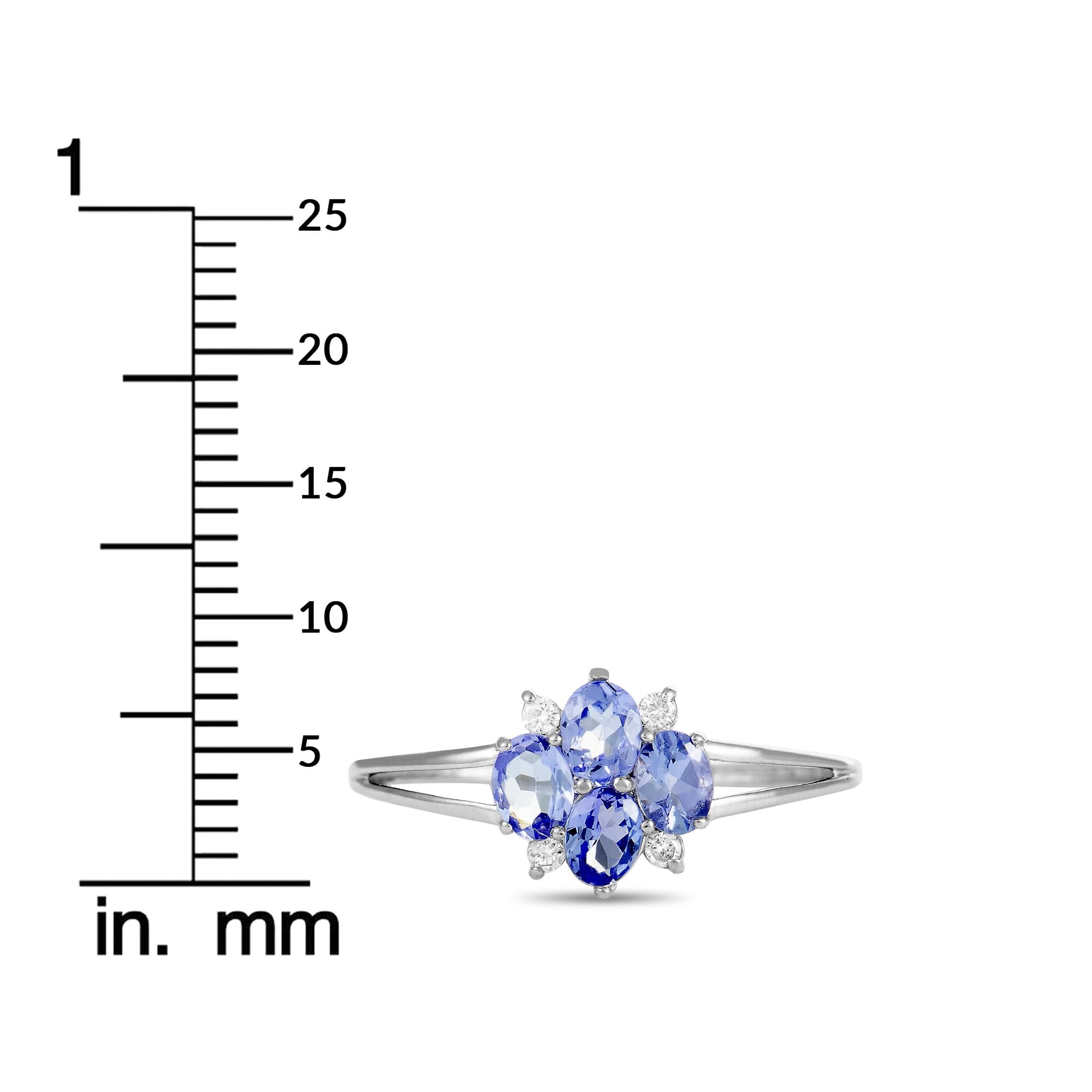 14 Karat White Gold Diamond and Sapphire Flower Ring 2