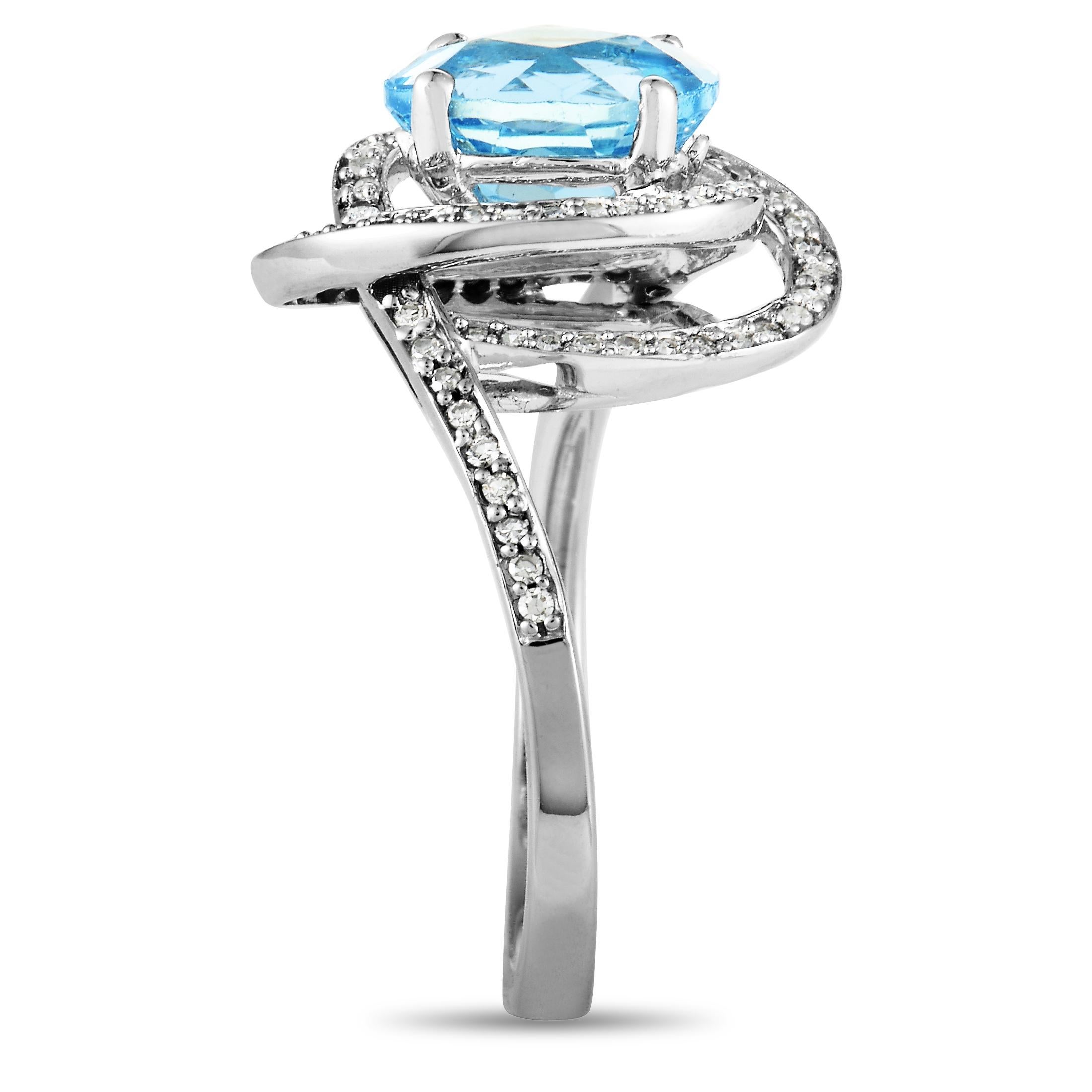 14 Karat White Gold Diamond and Topaz Oval Ring In New Condition In Southampton, PA