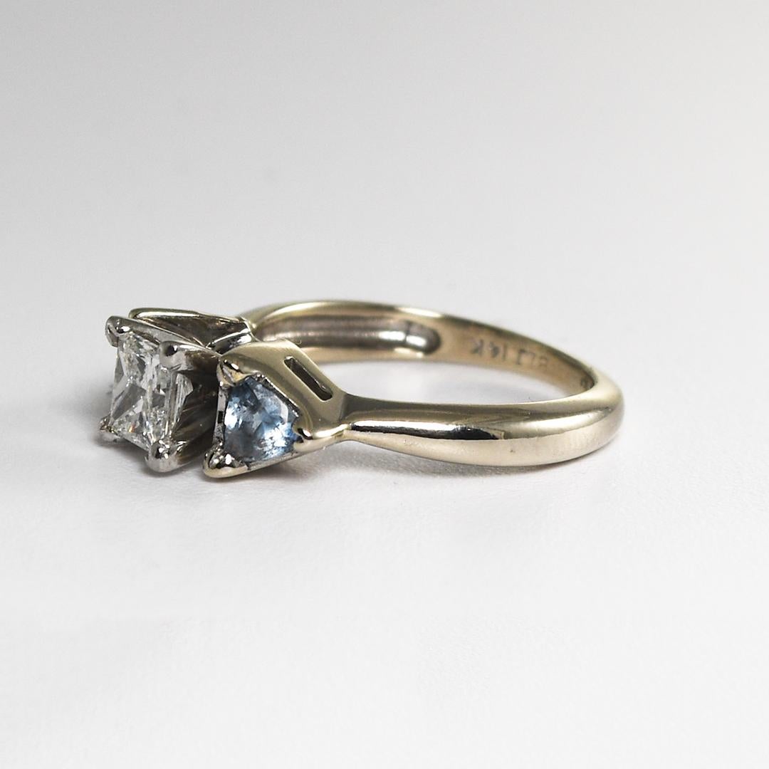 Anello con diamanti e acquamarina in oro bianco 14K 3,9g in vendita 1