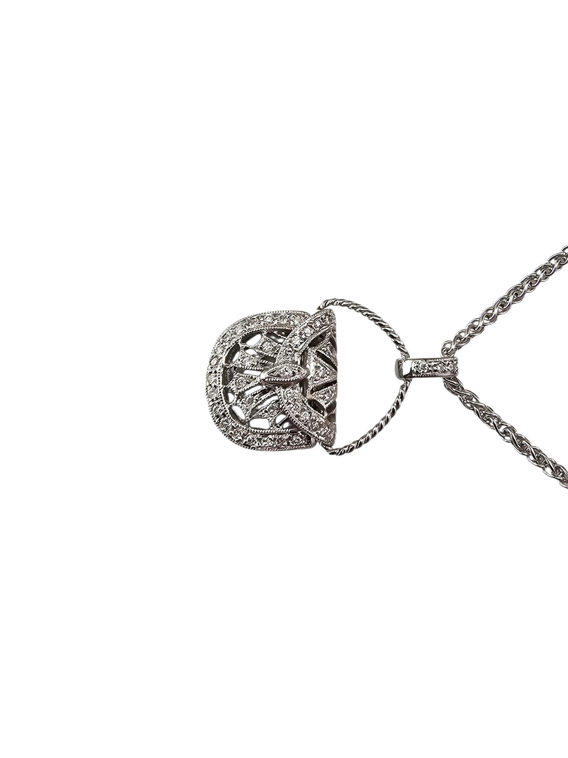 Taille brillant Collier en or blanc 14K avec pendentif sac à main articulé en diamant #23741 en vente