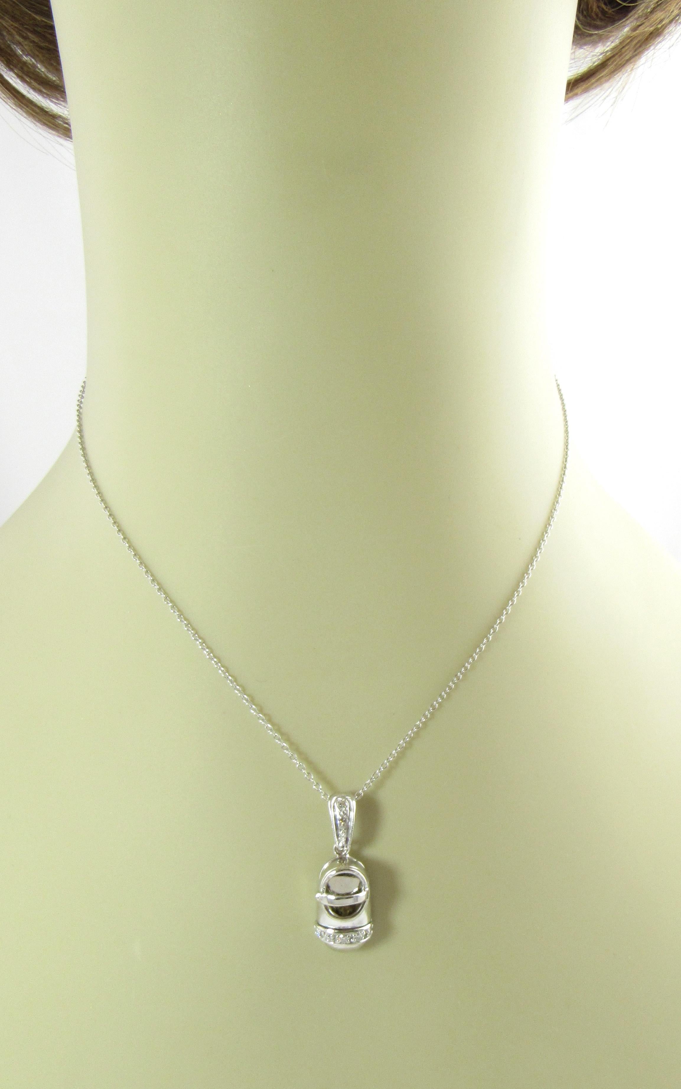 14K White Gold Diamond Baby Shoe Charm with Diamonds For Sale at 1stDibs