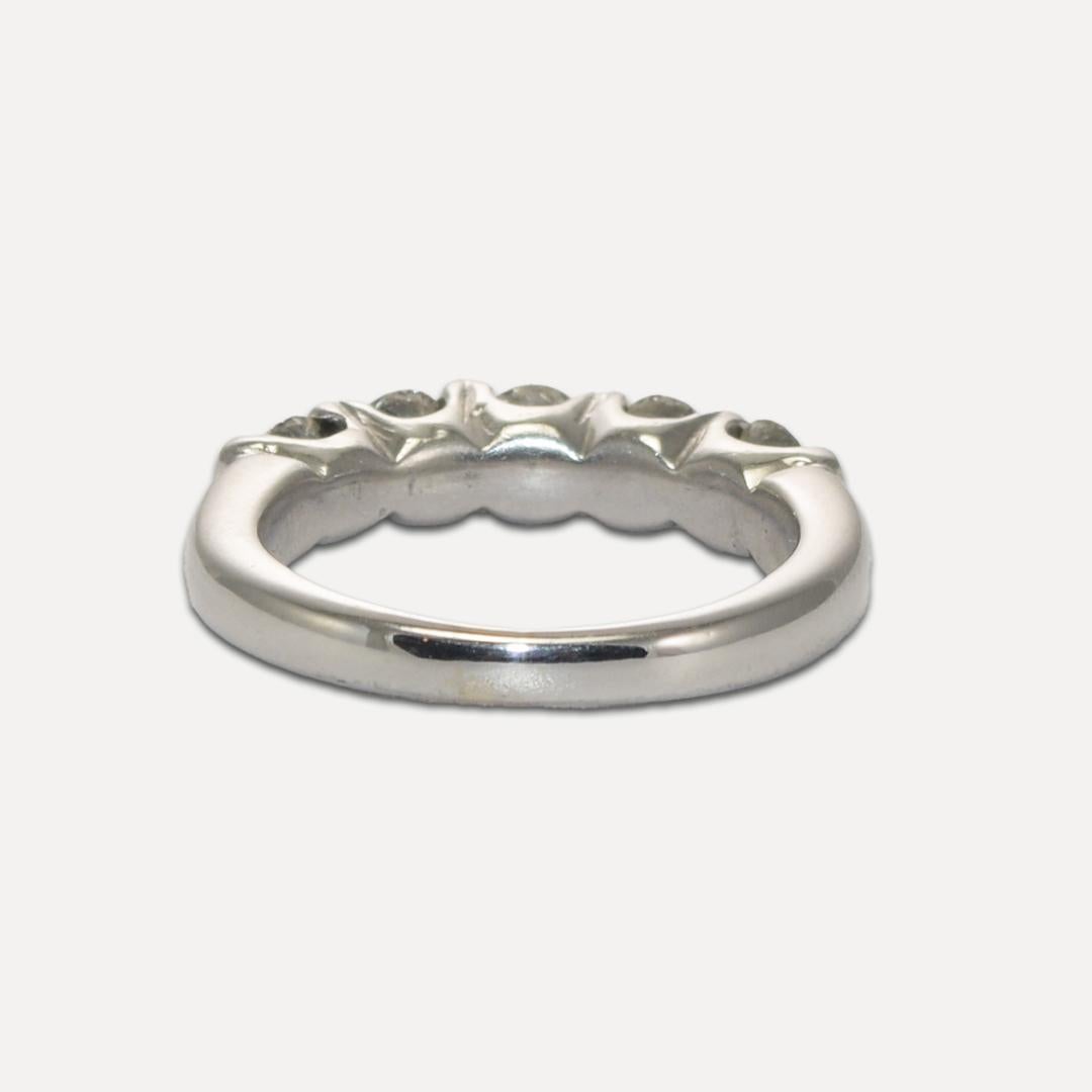 14K White Gold Diamond Band 0.75ct In Excellent Condition For Sale In Laguna Beach, CA