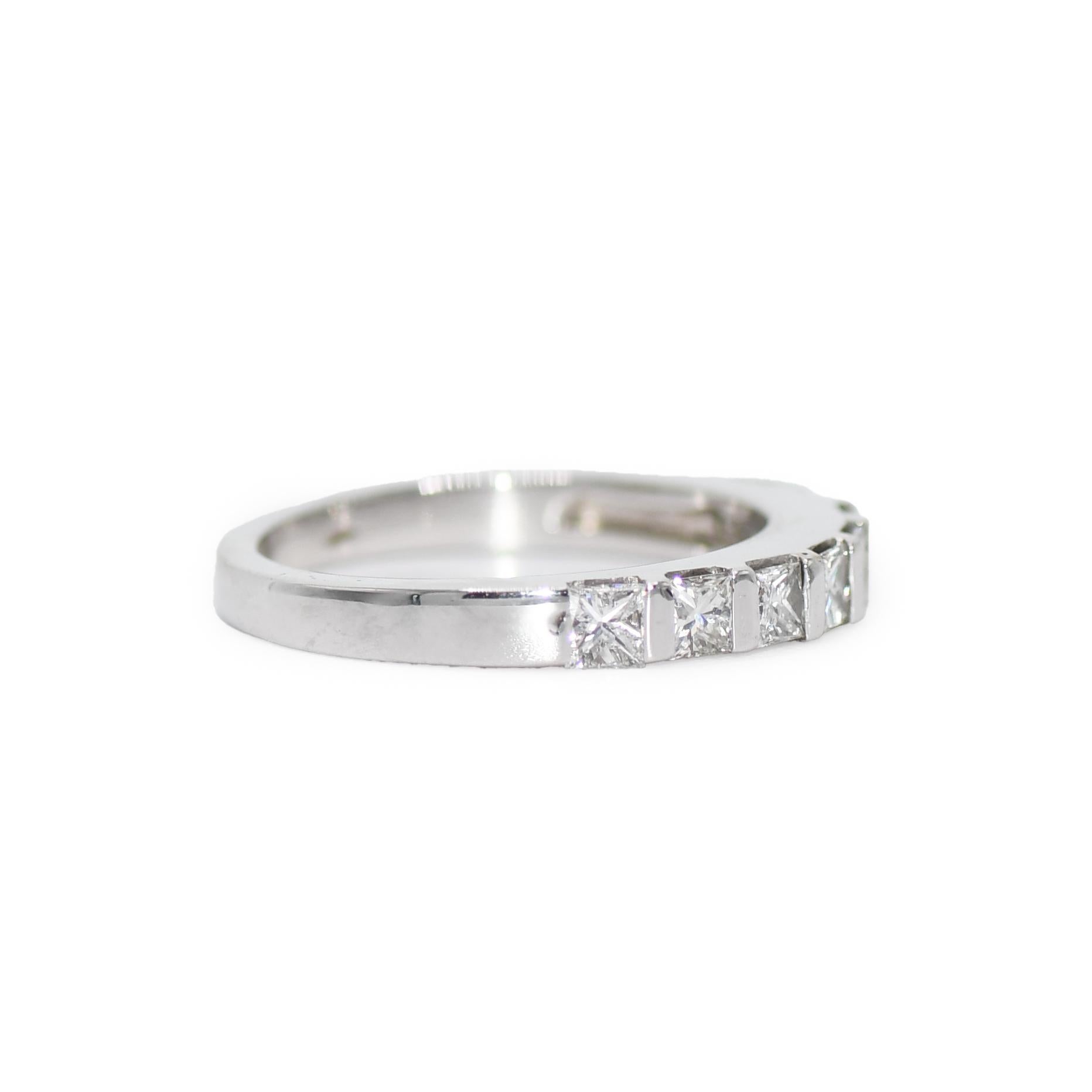 Princess Cut 14K White Gold Diamond Band Ring 0.50tdw, 3.3g For Sale