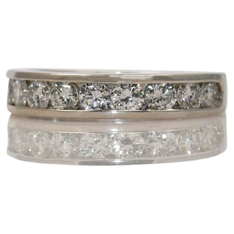 14K White Gold Diamond Band Ring, 1.00tdw, 4.1g For Sale at 1stDibs